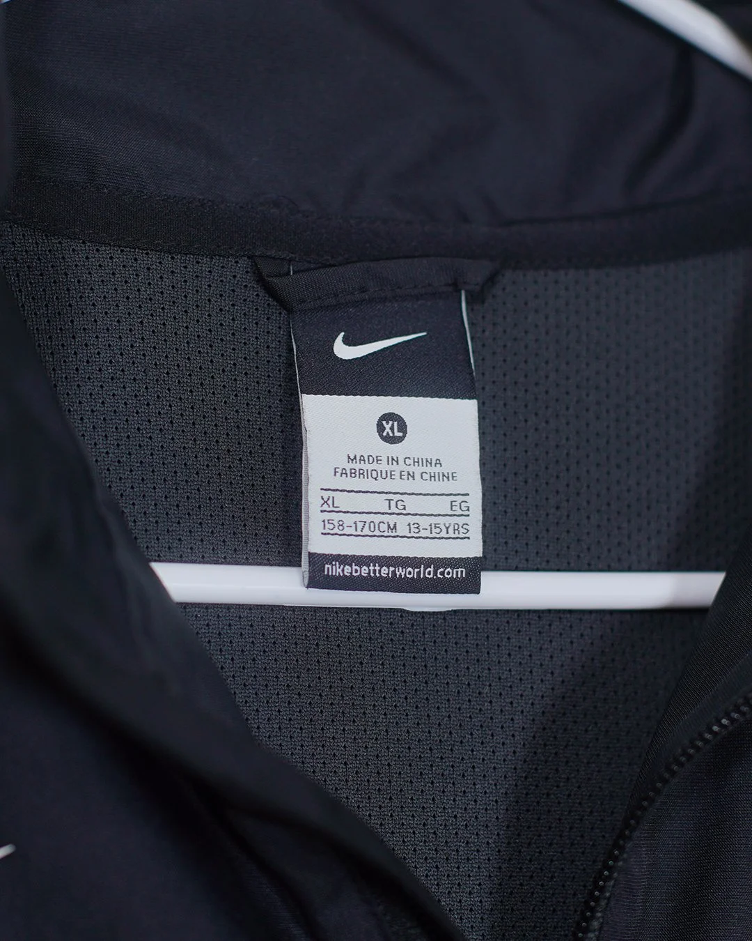 ManchesterUnited_Jacket_DHL_YouthXL.jpg