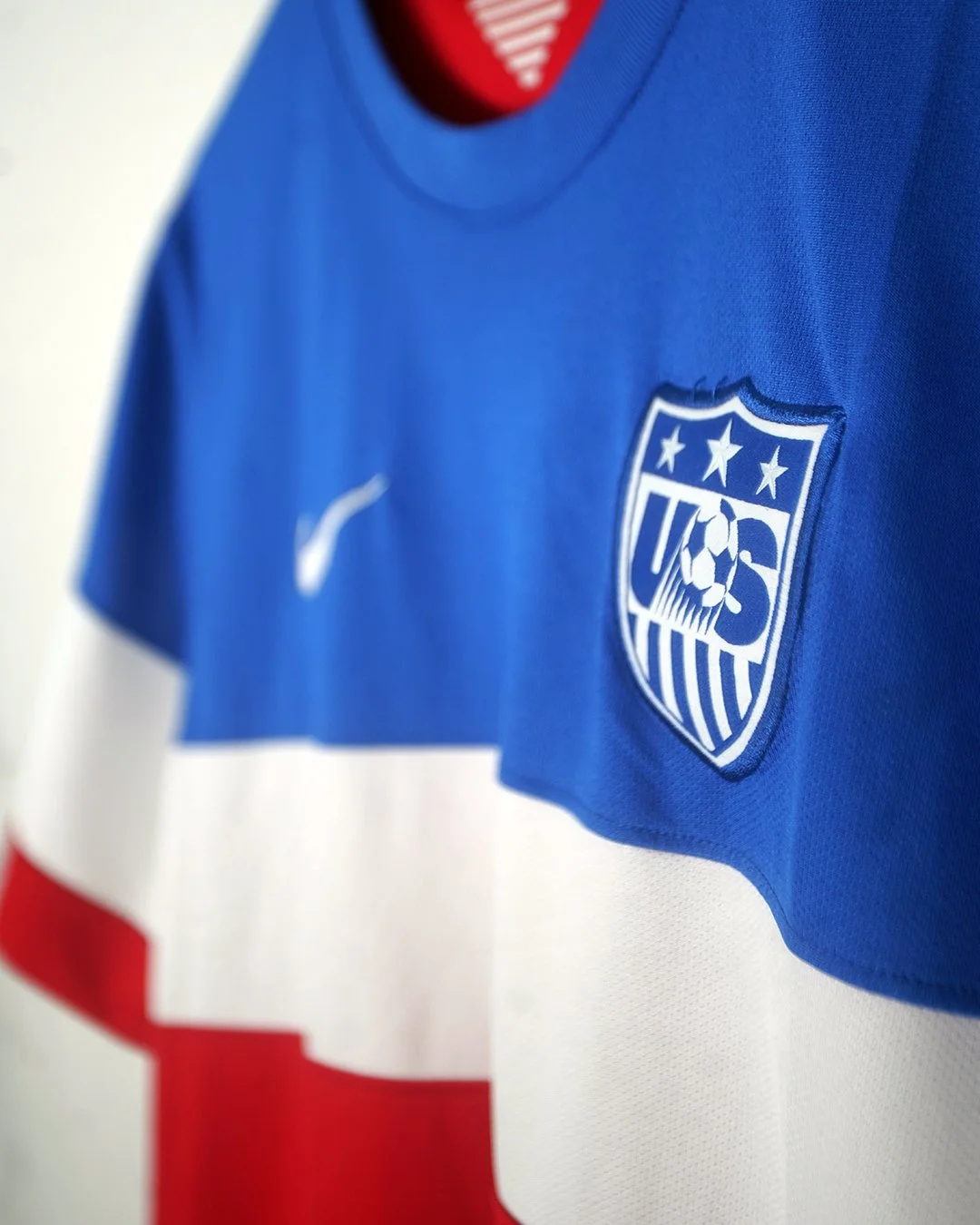 2014_USA_Away_Crest.jpg