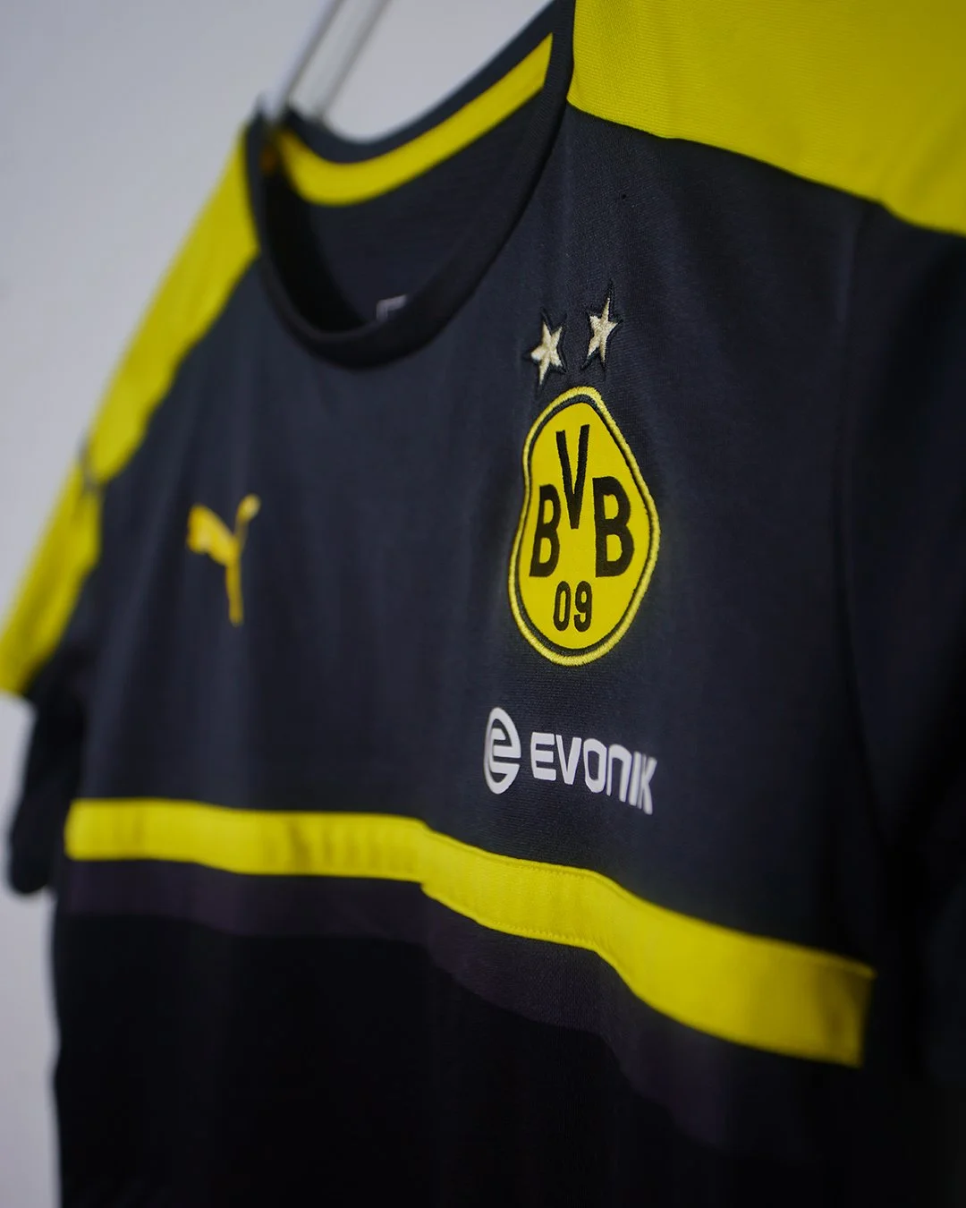 Dortmund_Training_Crest.jpg