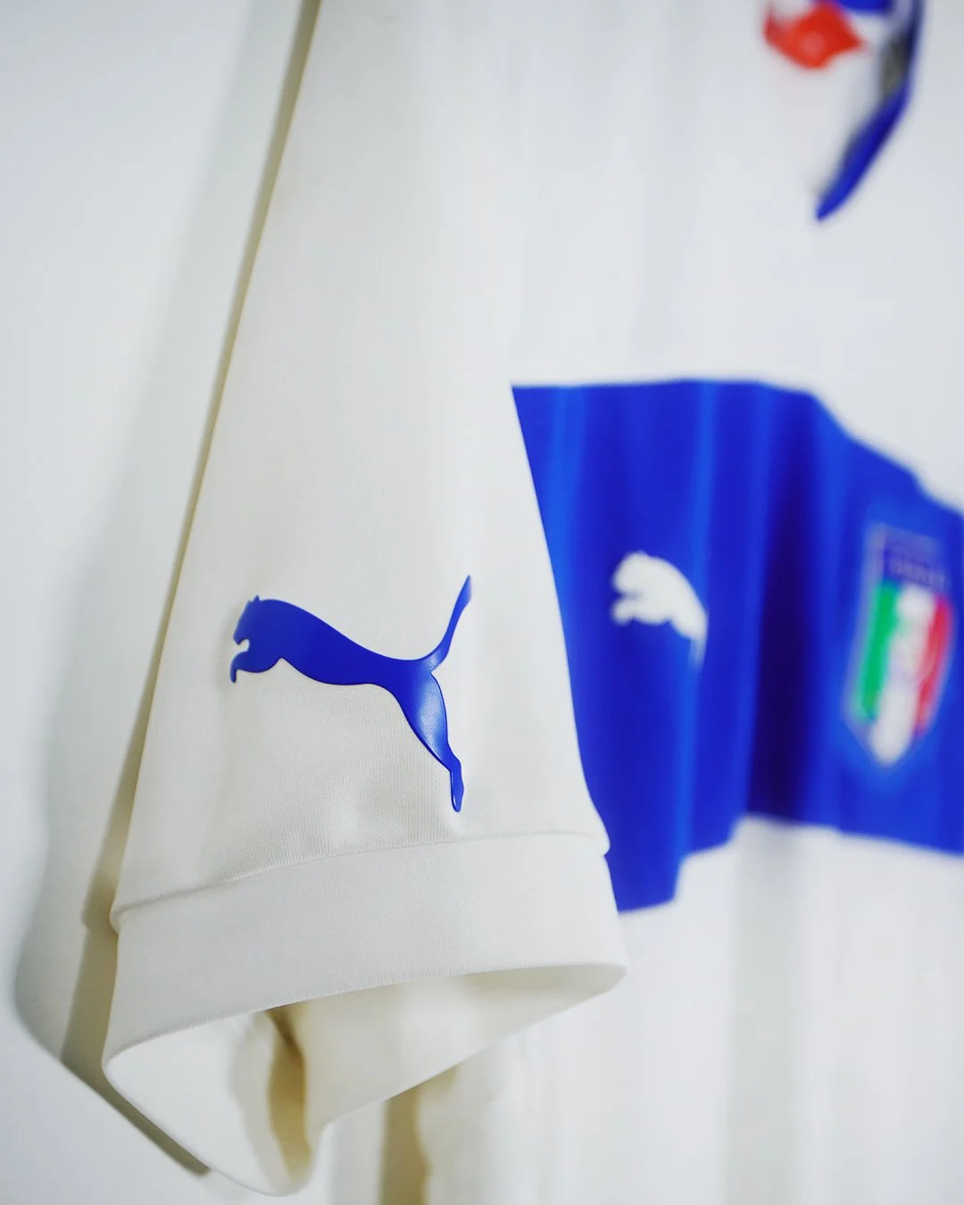 2012_Italy_Sleeve_Puma.jpg
