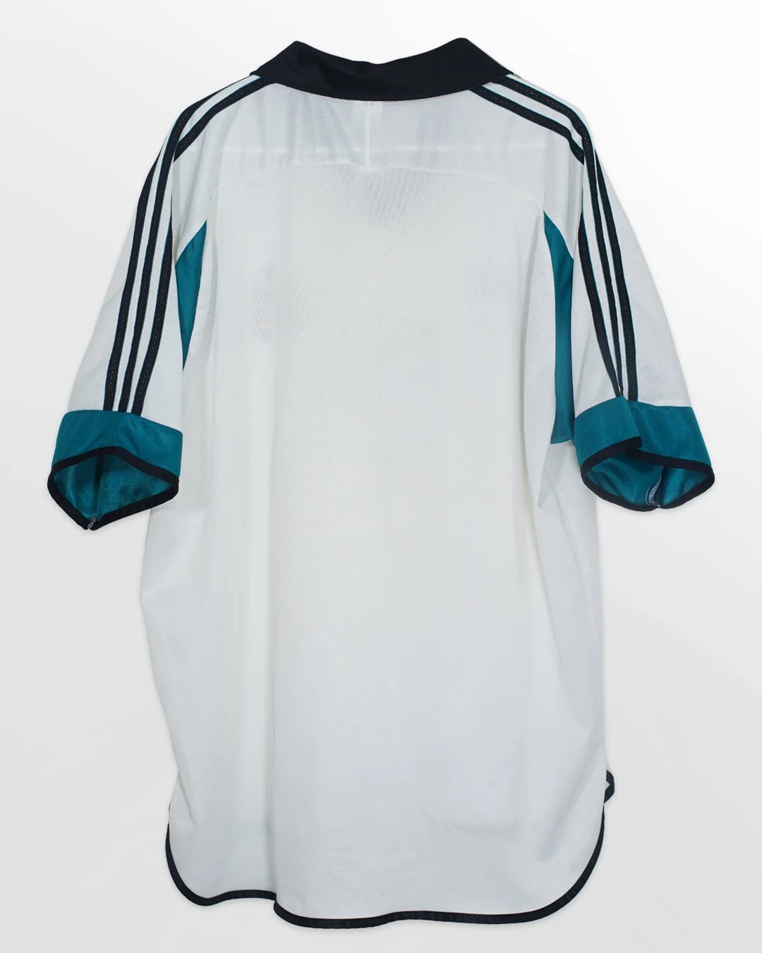 99:00_Newcastle_Away_Back.jpg