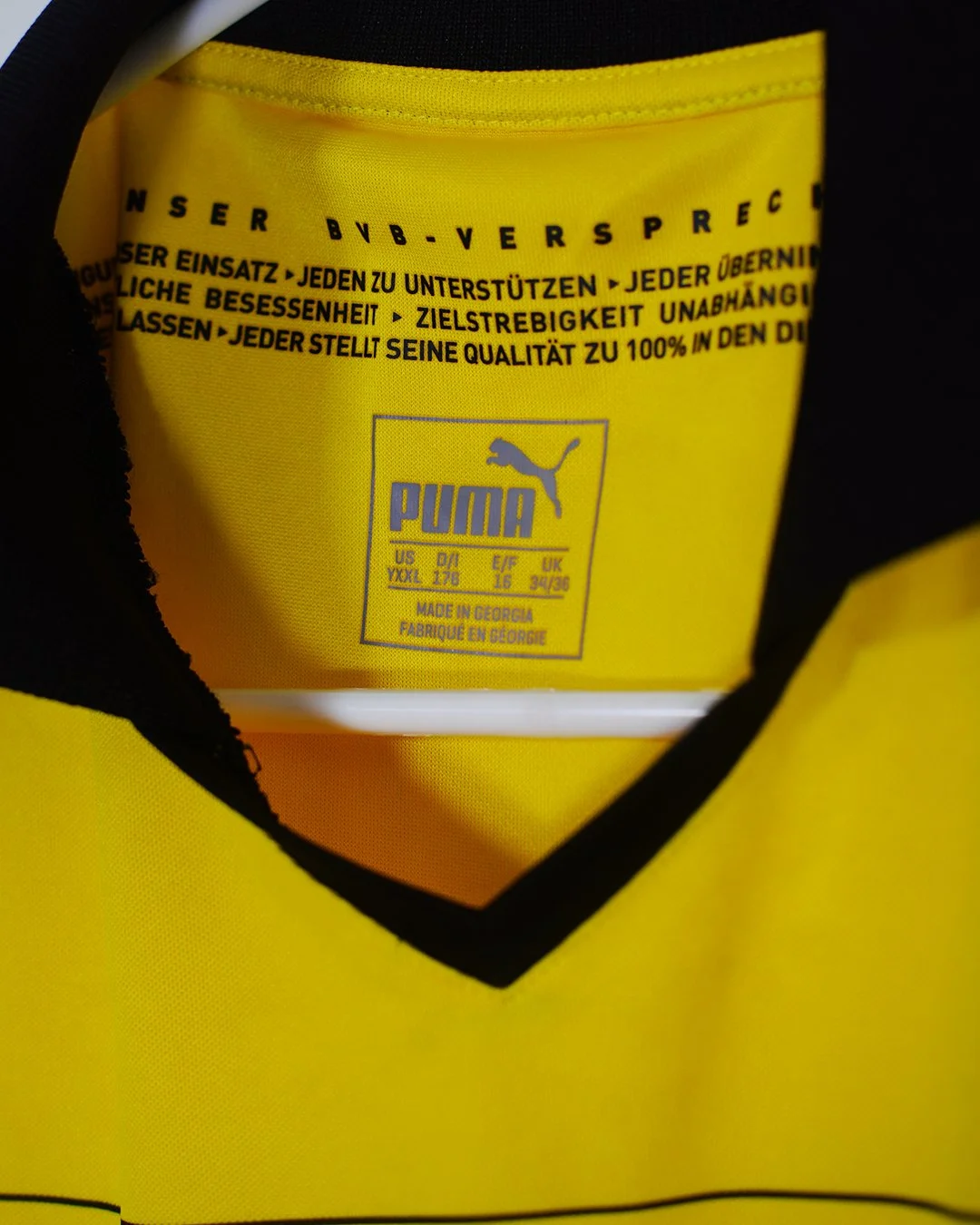 2015:16_Dortmund_HomeYouthXXL.jpg