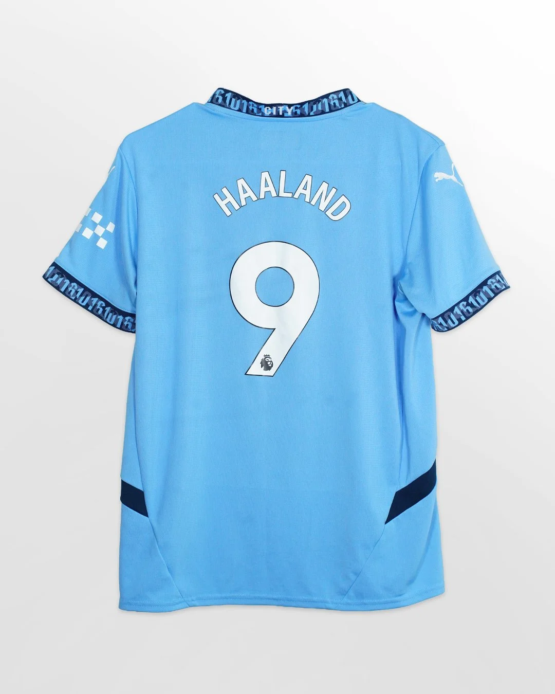 2024_ManCity_Home_Back_Halaand.jpg