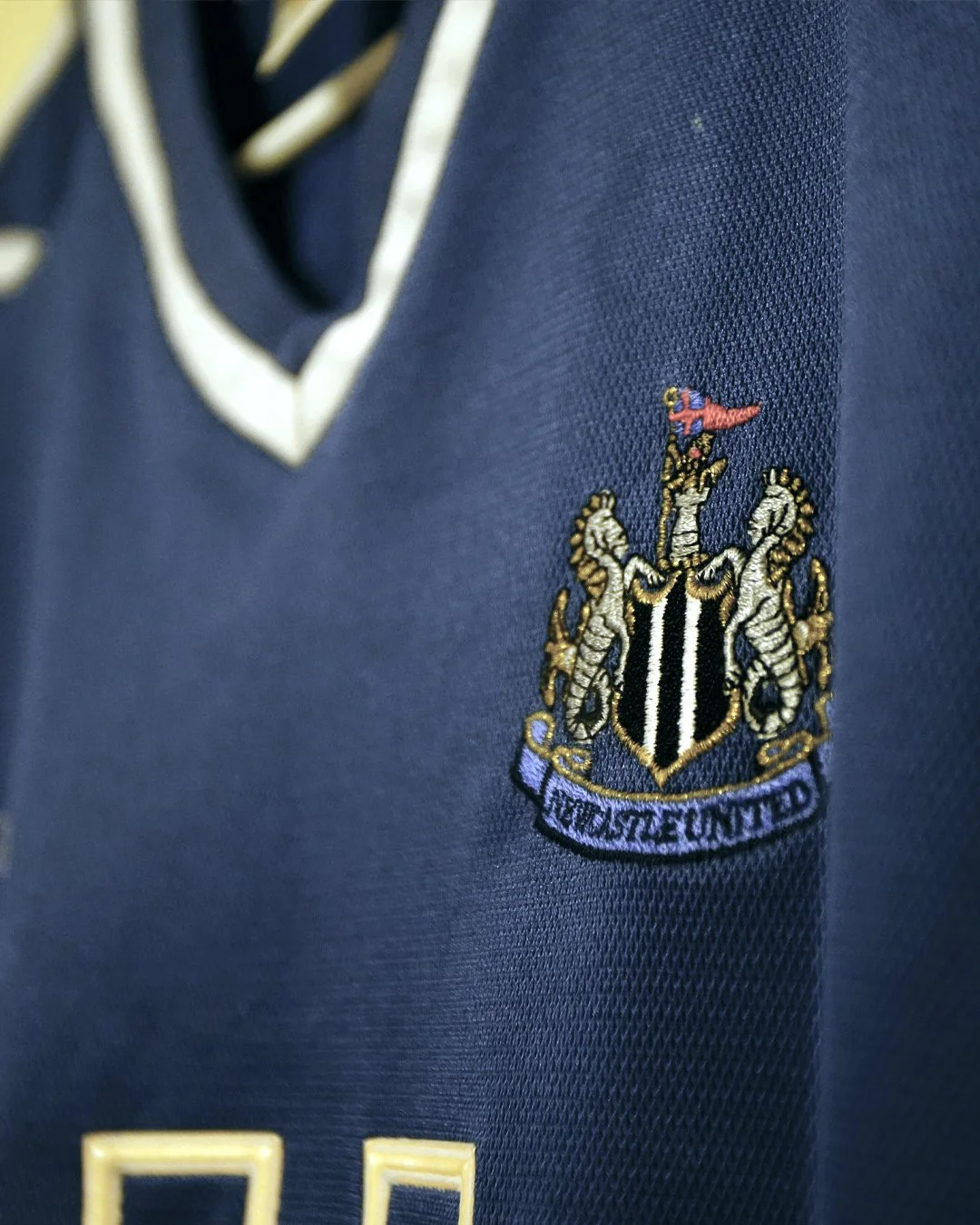 2001:02_Newcastle_Away.jpg