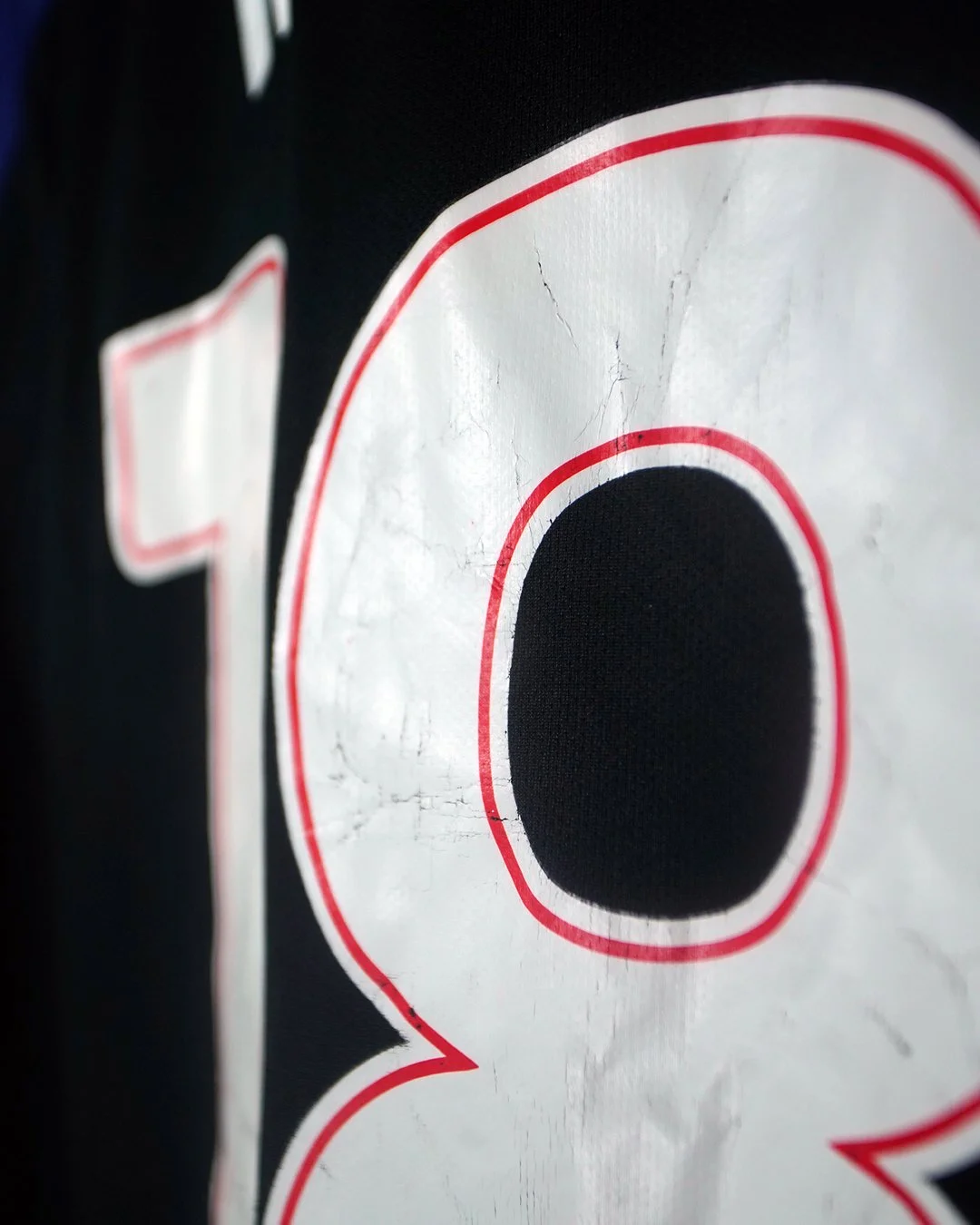 2016_USA_Away_Wood_Flaw4.jpg