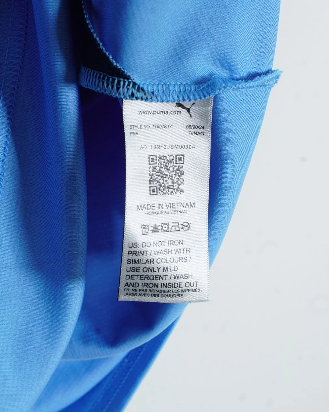 ManCity_Halaand_Puma_MadeinVietnam.jpg