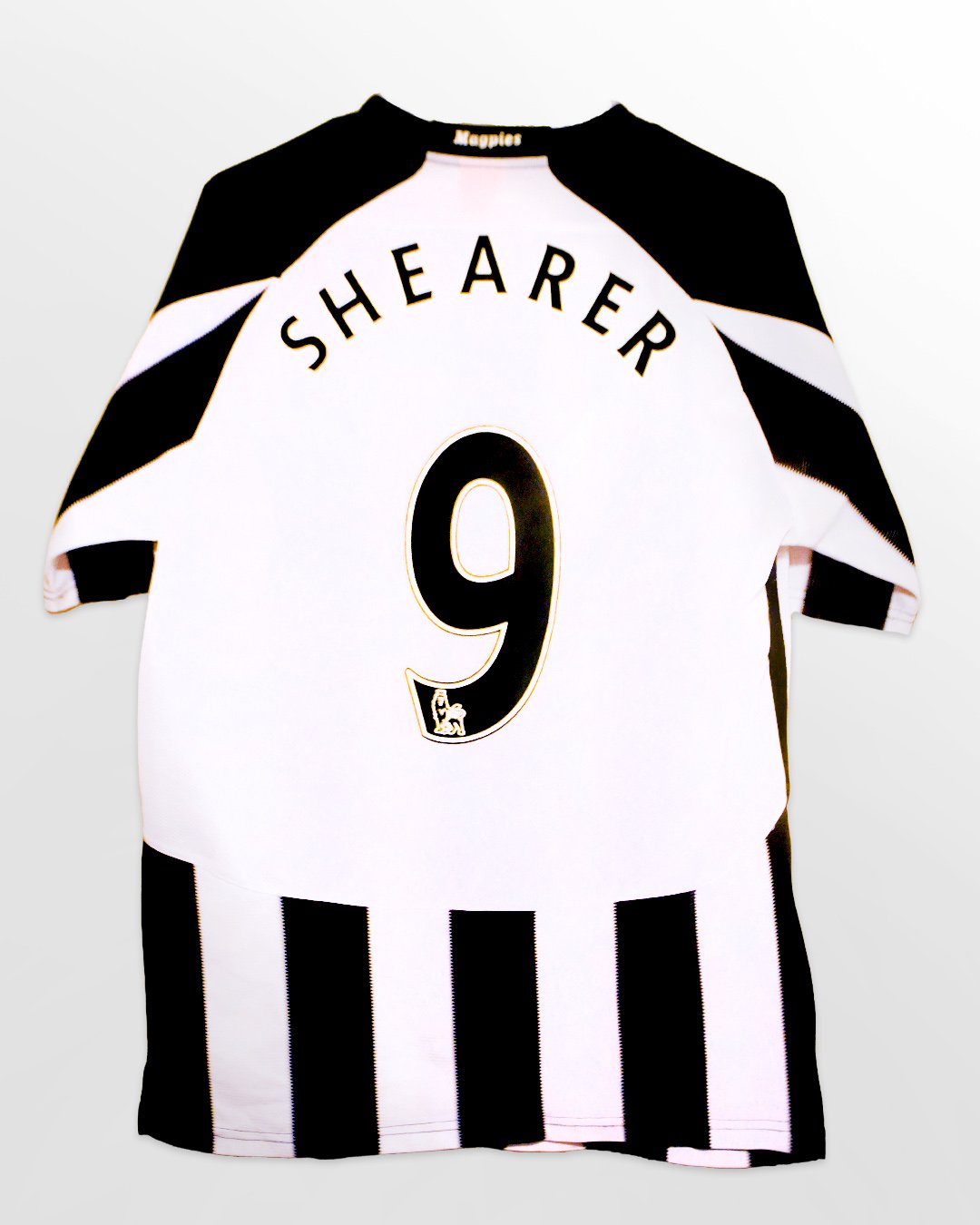 Newcastle_Shearer_Back.jpg