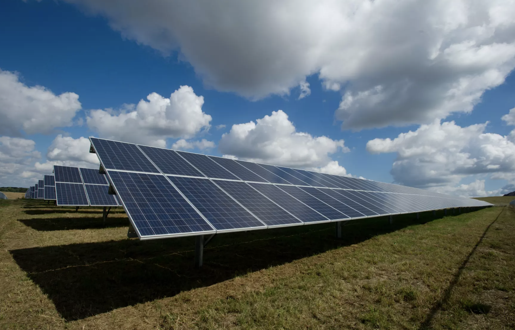 The Bright Future of Solar in Oklahoma: A Guide to Compliance and 2025 Incentives