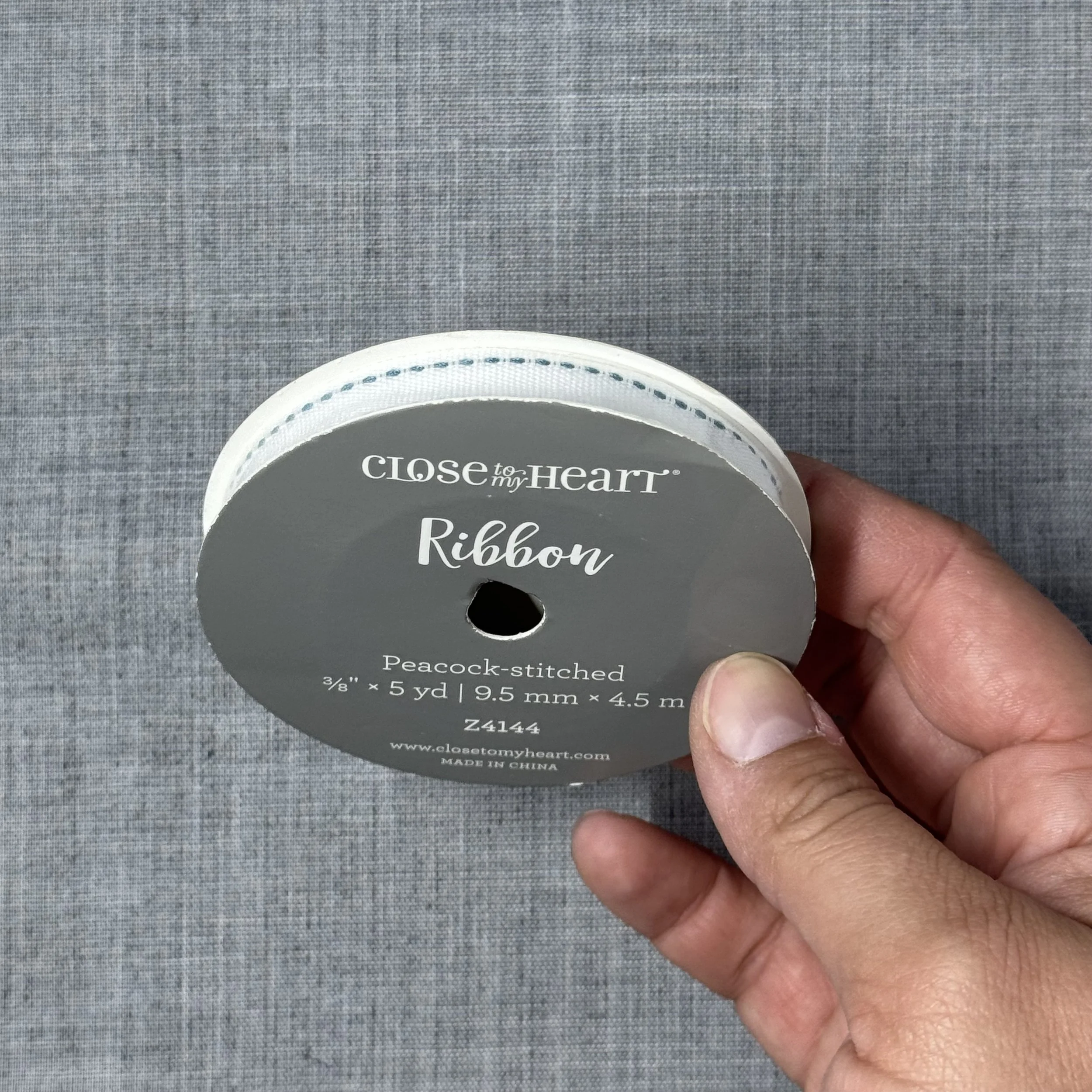 Peacock-stitched Ribbon