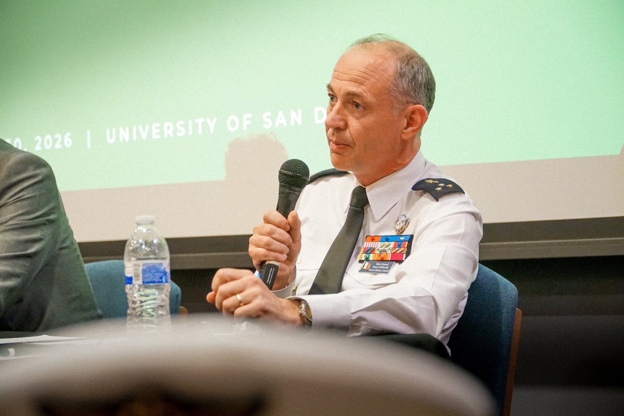 La Jolla Center Hosts French Defense Attaché