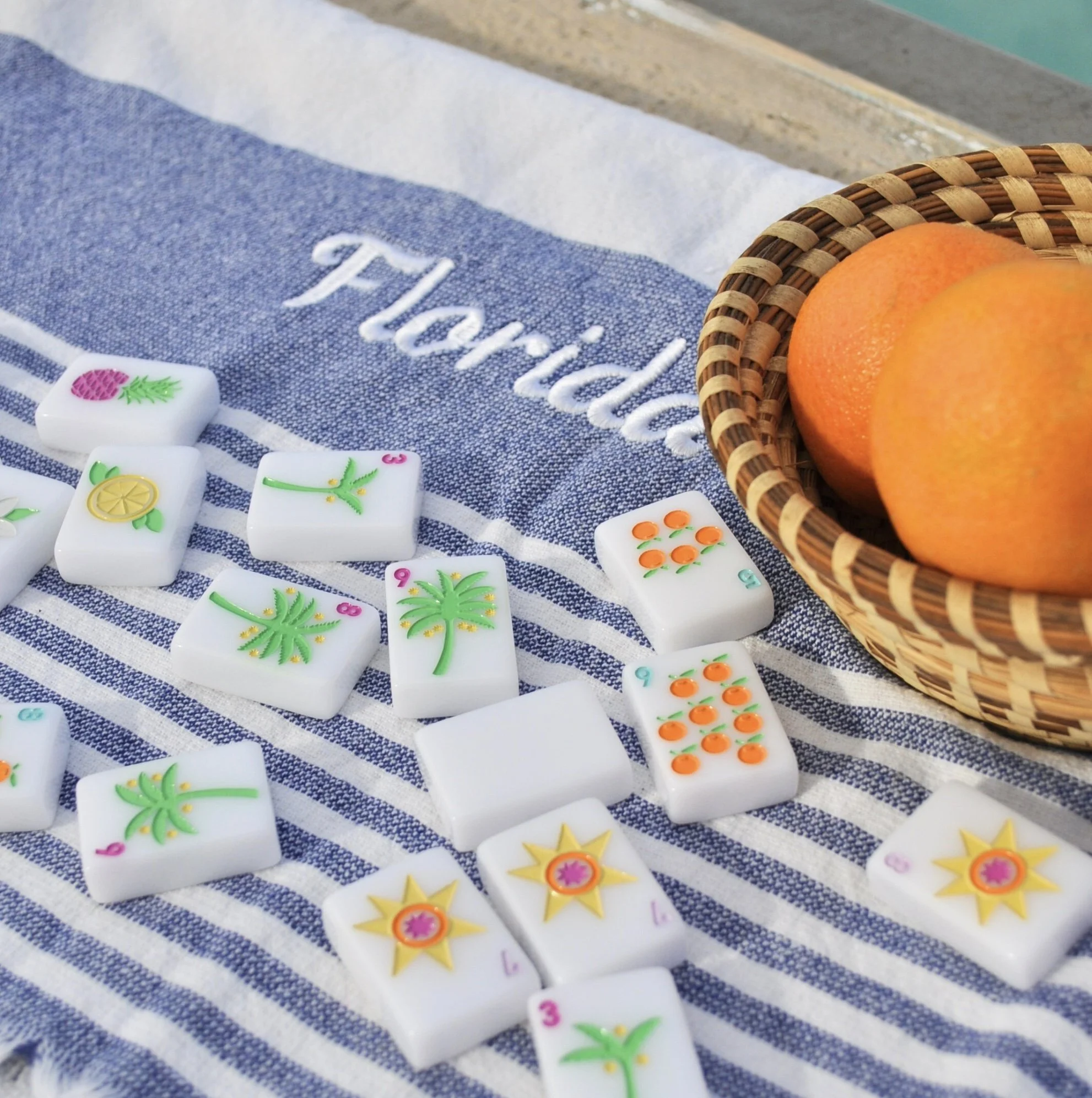 Middle &amp; Main Mahjong