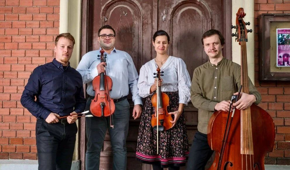 Zoë Aqua and her Transylvanian String Band are coming to Olympia