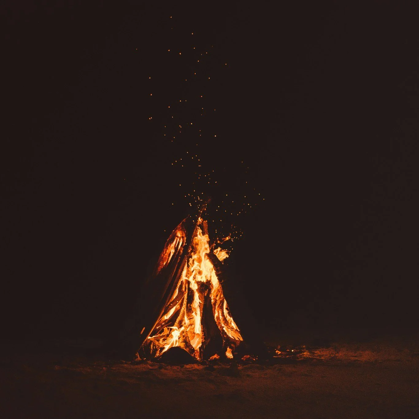 ✨ Tonight we gathered in a small, intimate ceremony &mdash; thank you to those who could join 💜 For those who couldn&rsquo;t, I&rsquo;d love to share:

With this eclipse, a 48-hour portal opens to help us release old patterns and see them in a new l