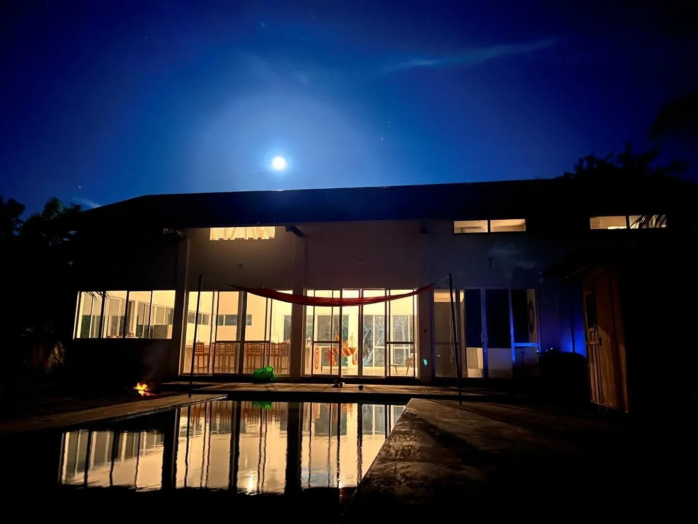 The full moon yesterday was magical. We spend time manifesting and integrating✨. We are so grateful for this magical place and can&rsquo;t wait to share it - with even more people🩵. It&rsquo;s such a healing place @soultribehealingcenter #cacaocerem