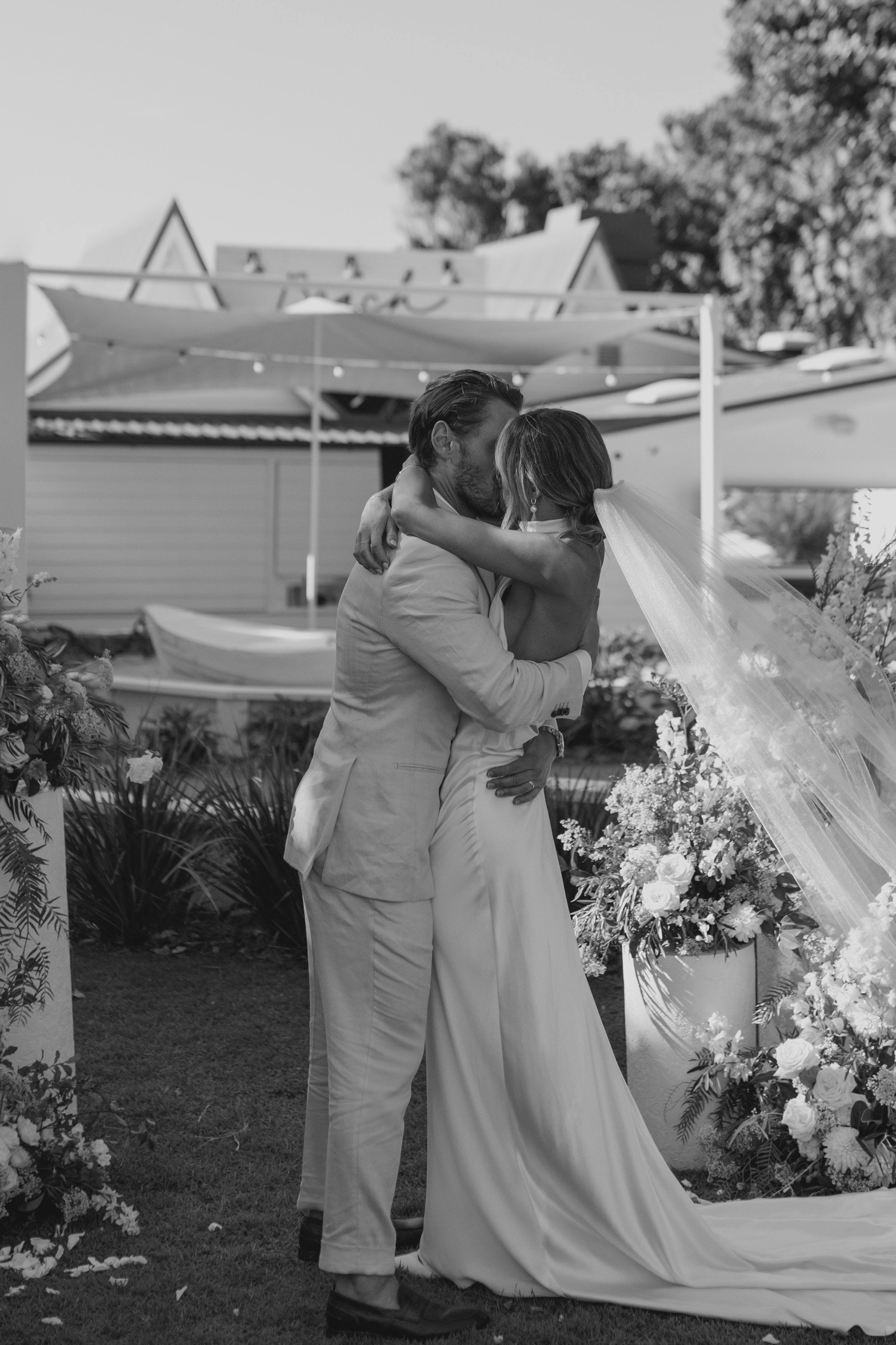 chelsea+adam-thebeachbyron-73.jpg