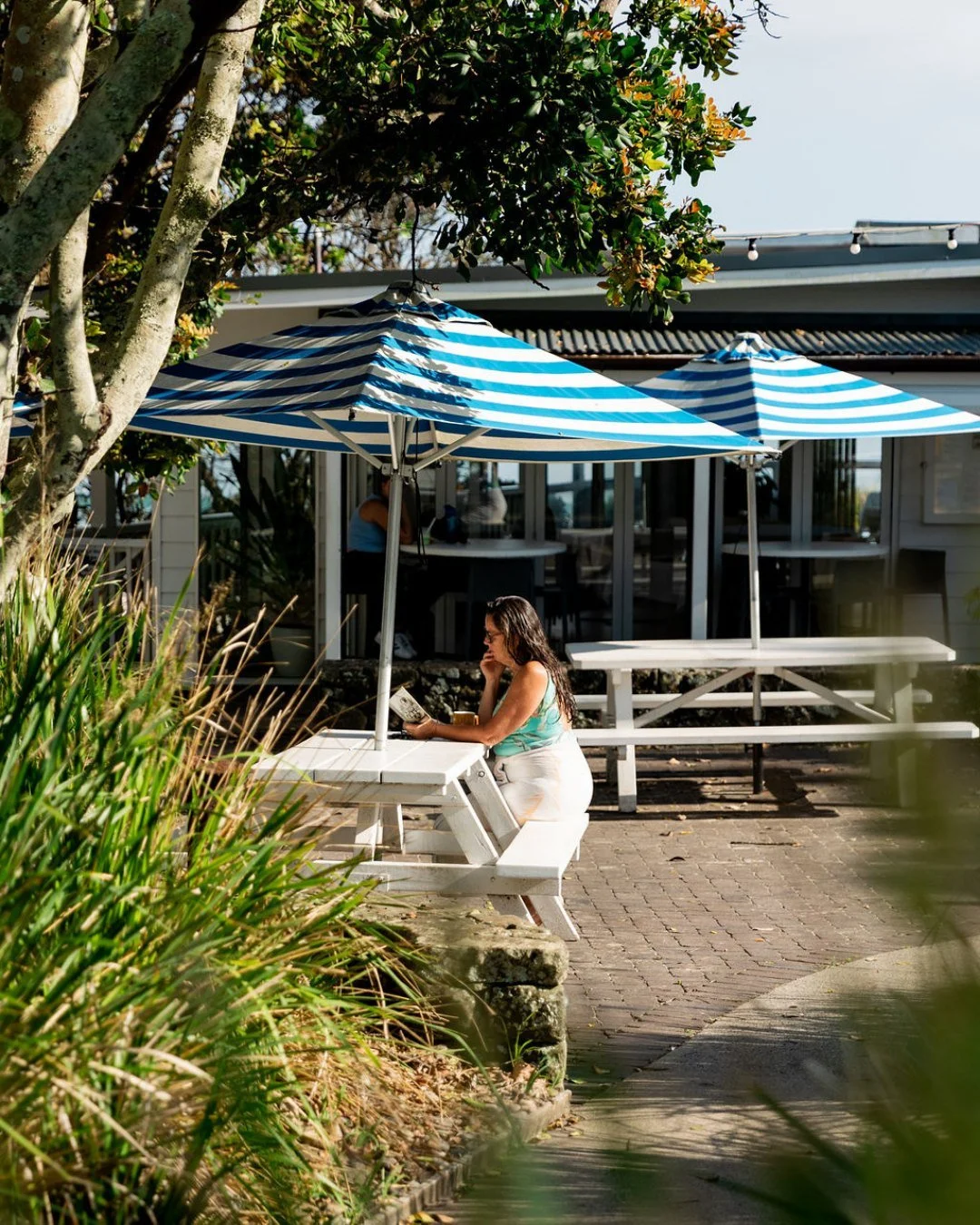 Morning swims, sandy feet, and something fresh from the Kiosk.

Open daily from 7 am.