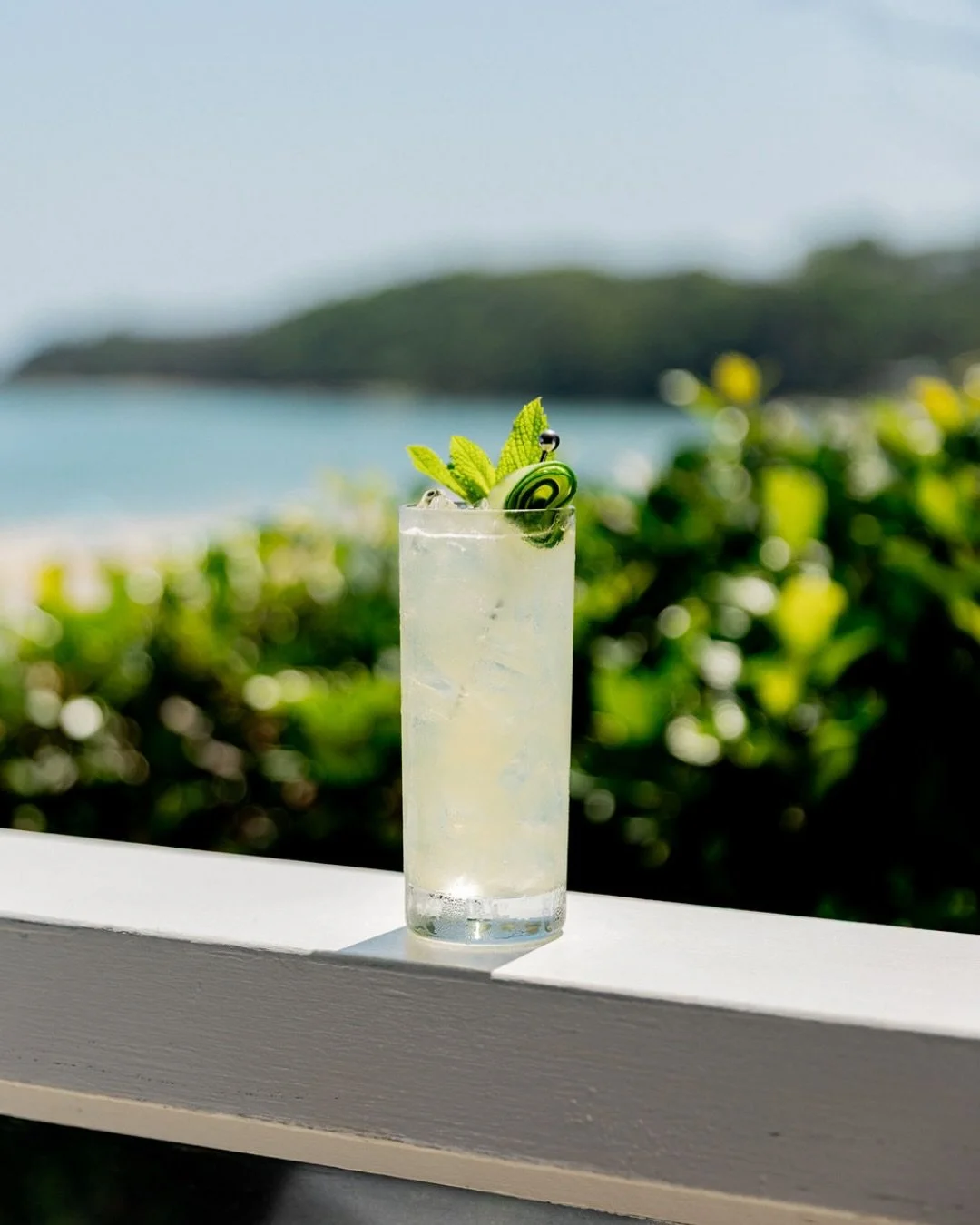 Cocktails designed for warm afternoons and slow evenings.
Best enjoyed when the light starts to soften.