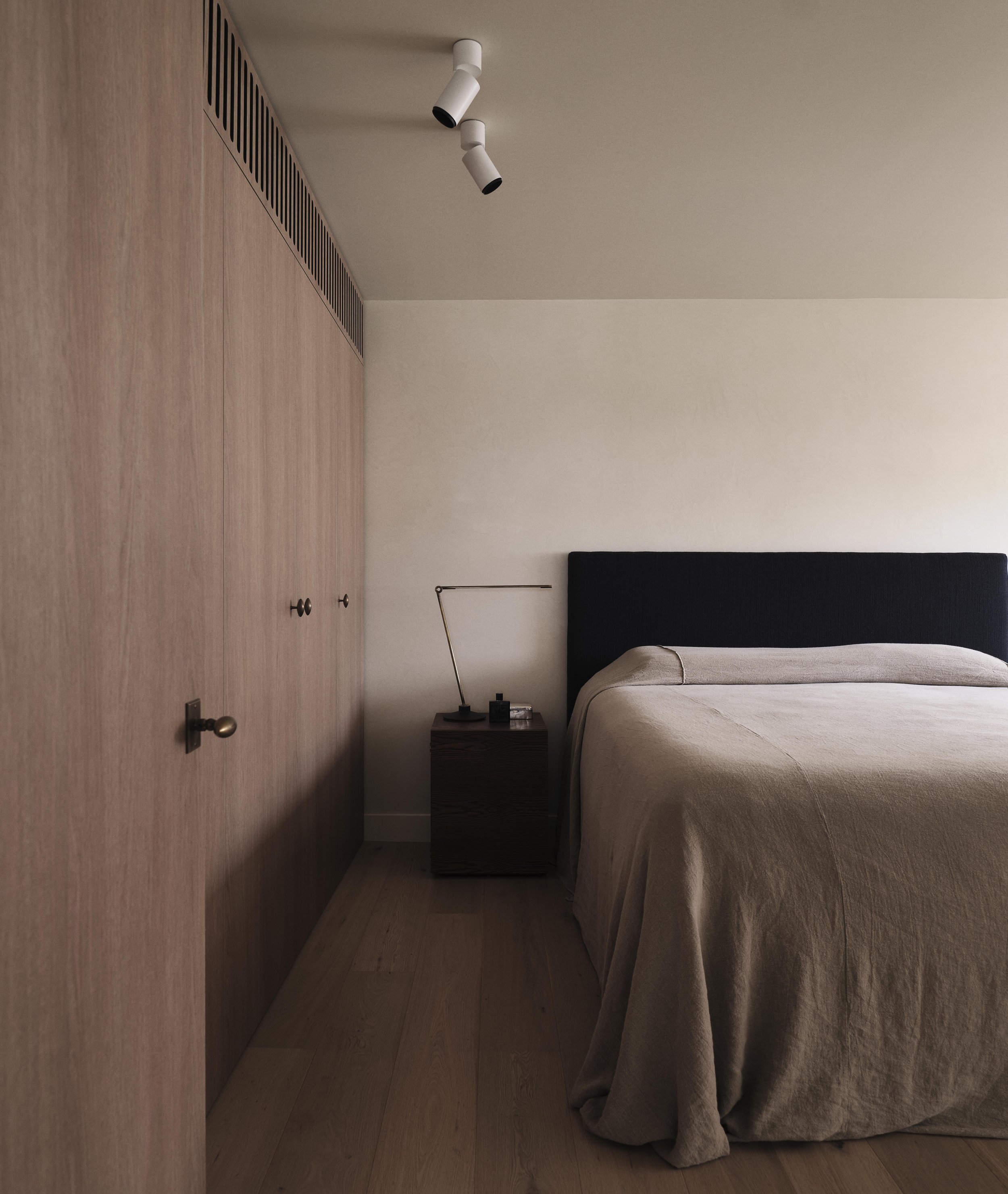 211029_DW_52DarlingPt_09_0105 copy.jpg