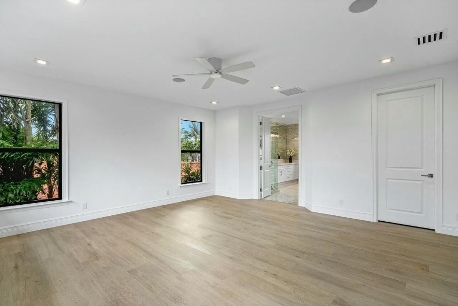 Screenshot 2025-11-05 232404.png