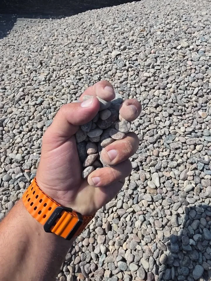 12IN-1IN RIVER ROCK.jpg