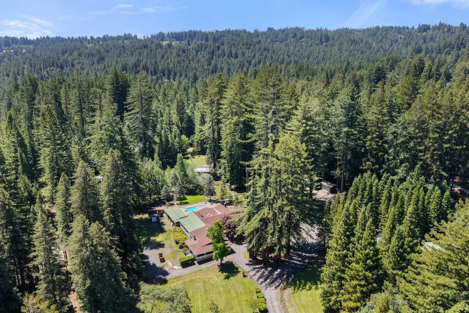 Shangri_La_overhead.JPG
