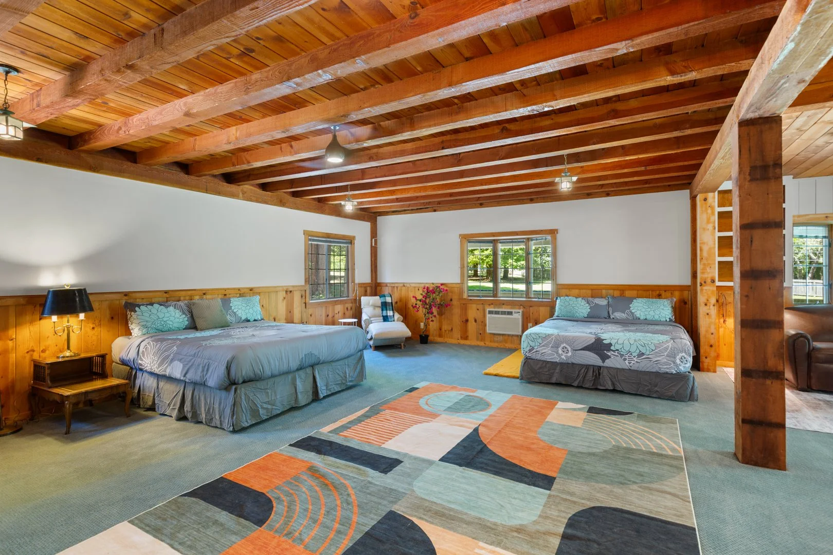 Lodge Redwood Suite2.JPG