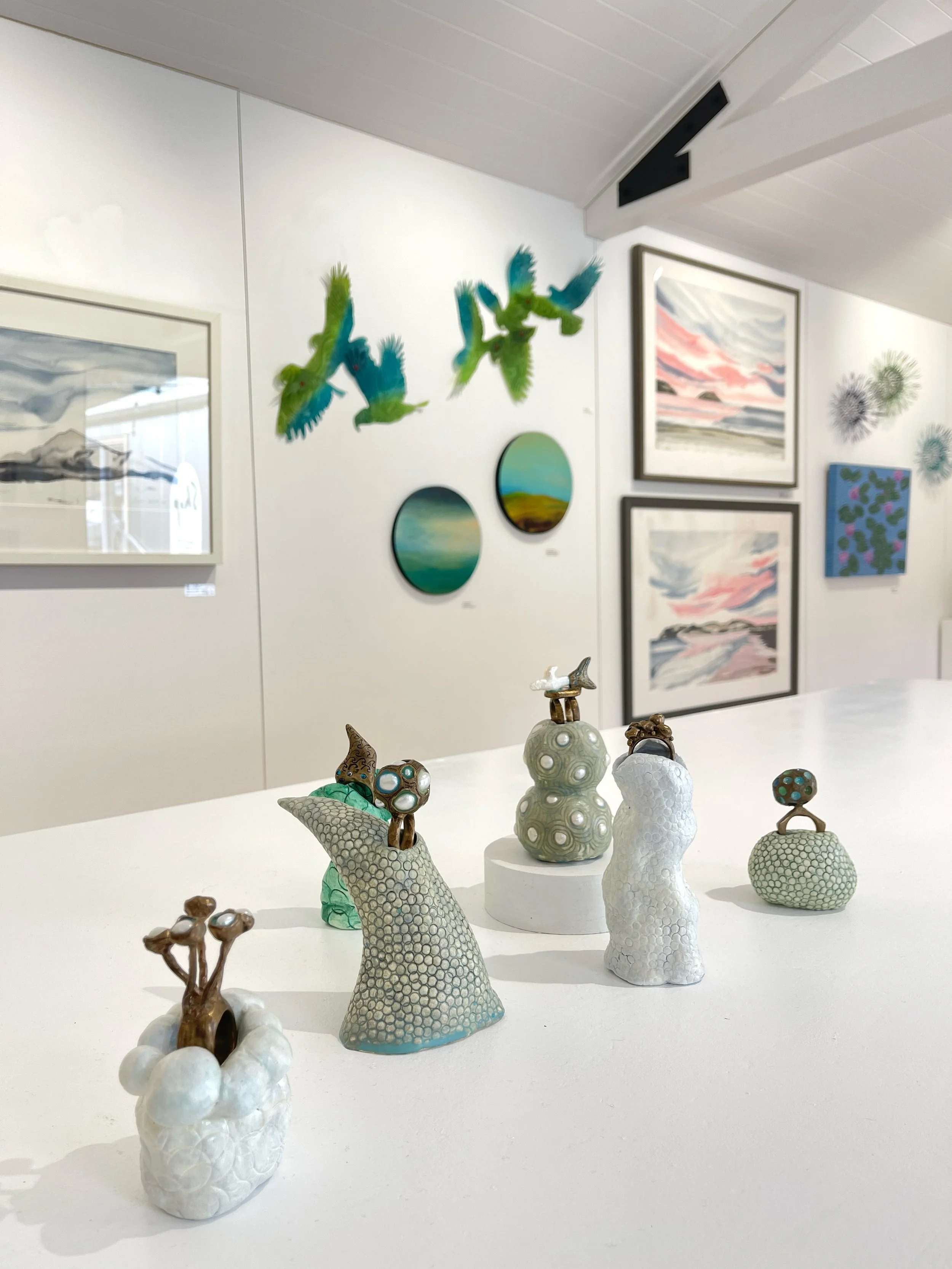 Bold moves and big details - a snapshot of art featured in our September stock show. Always something to see here! 

#nzartgallery #wanaka #wanakaartist