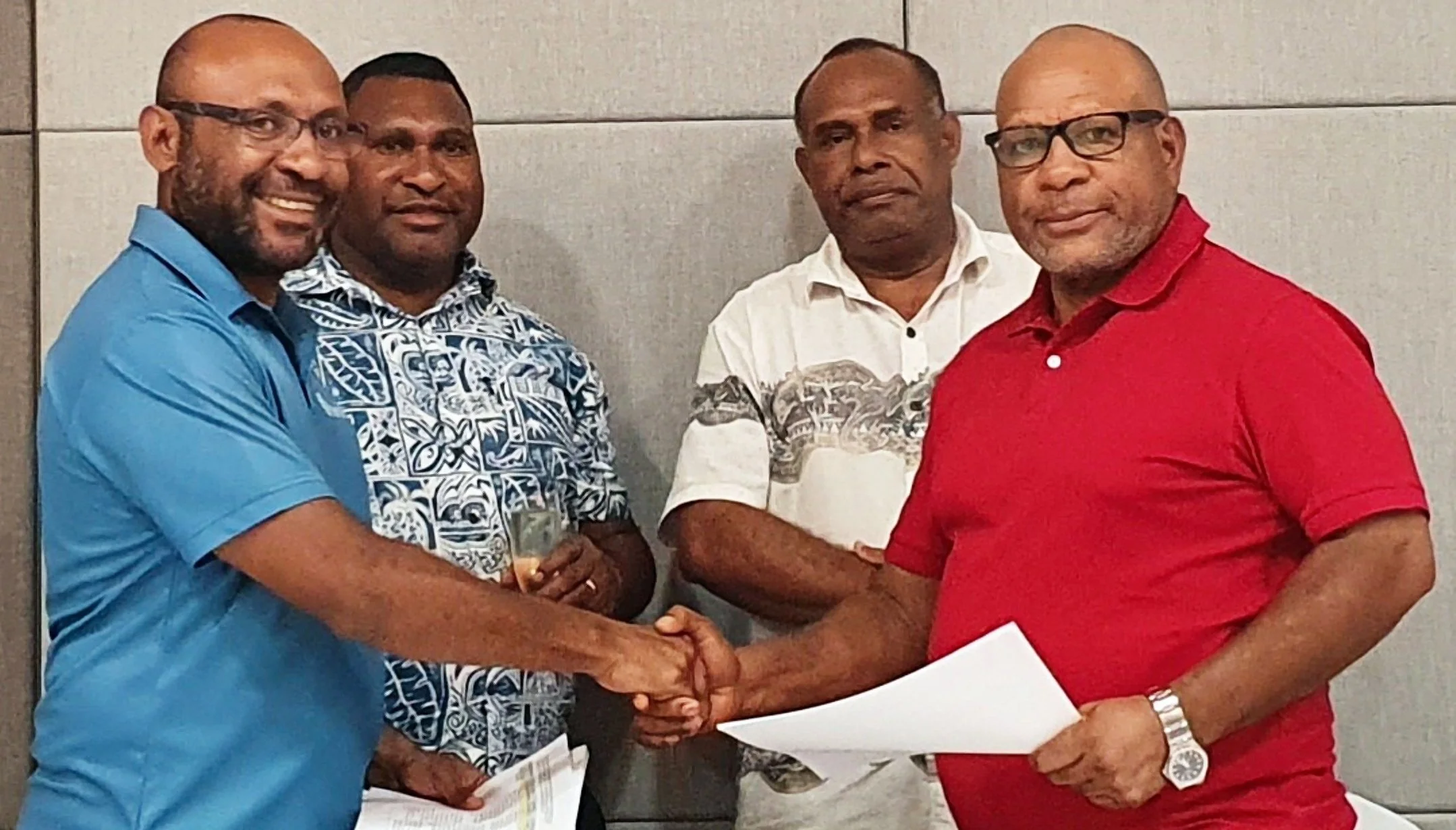 Twinza partners shaking hands