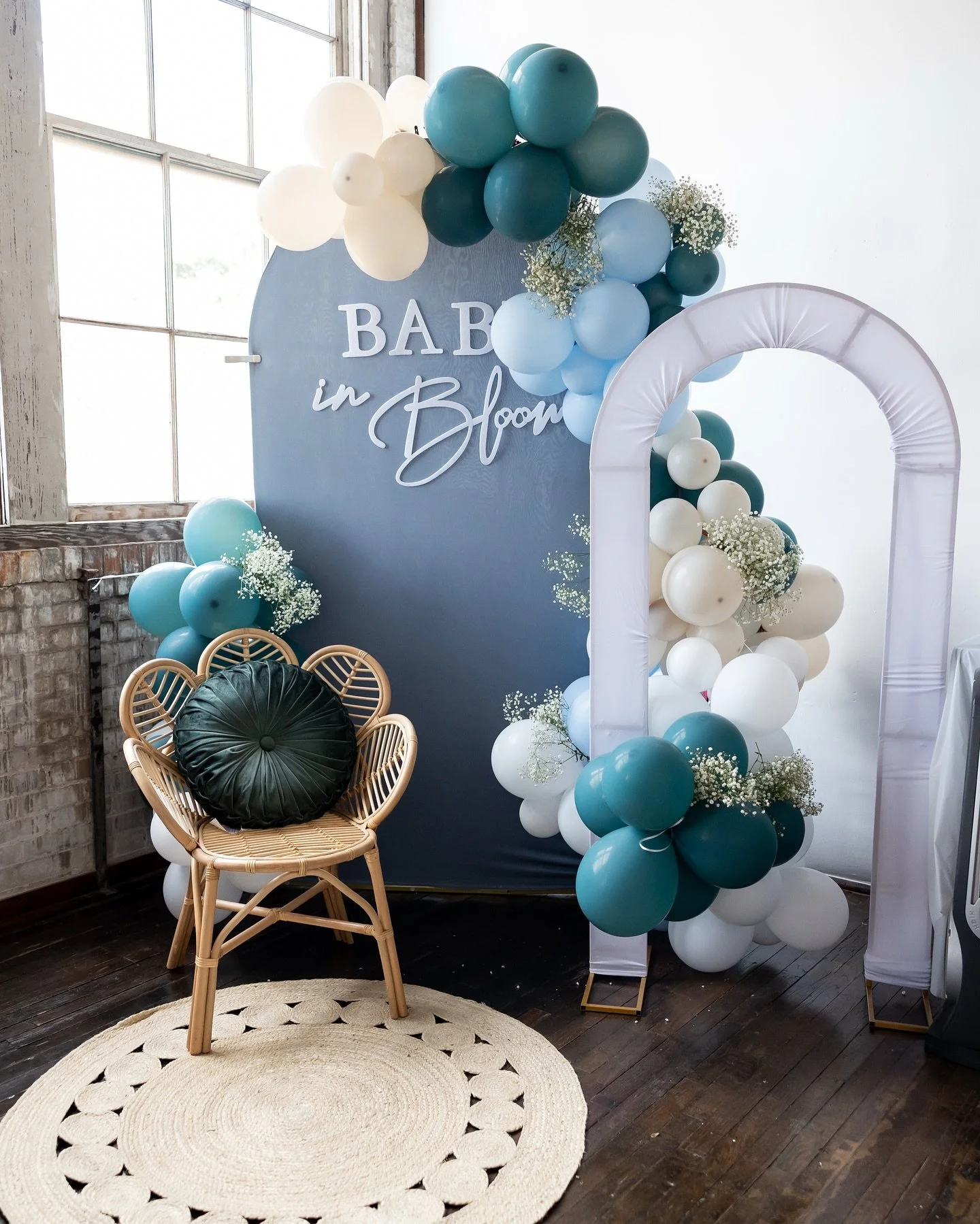 Our studio now offers an in-house balloon arch designer, perfect for enhancing your sessions or events. This elegant addition elevates any setting, creating a stunning backdrop for your photos or special occasions. If you’re interested in incor