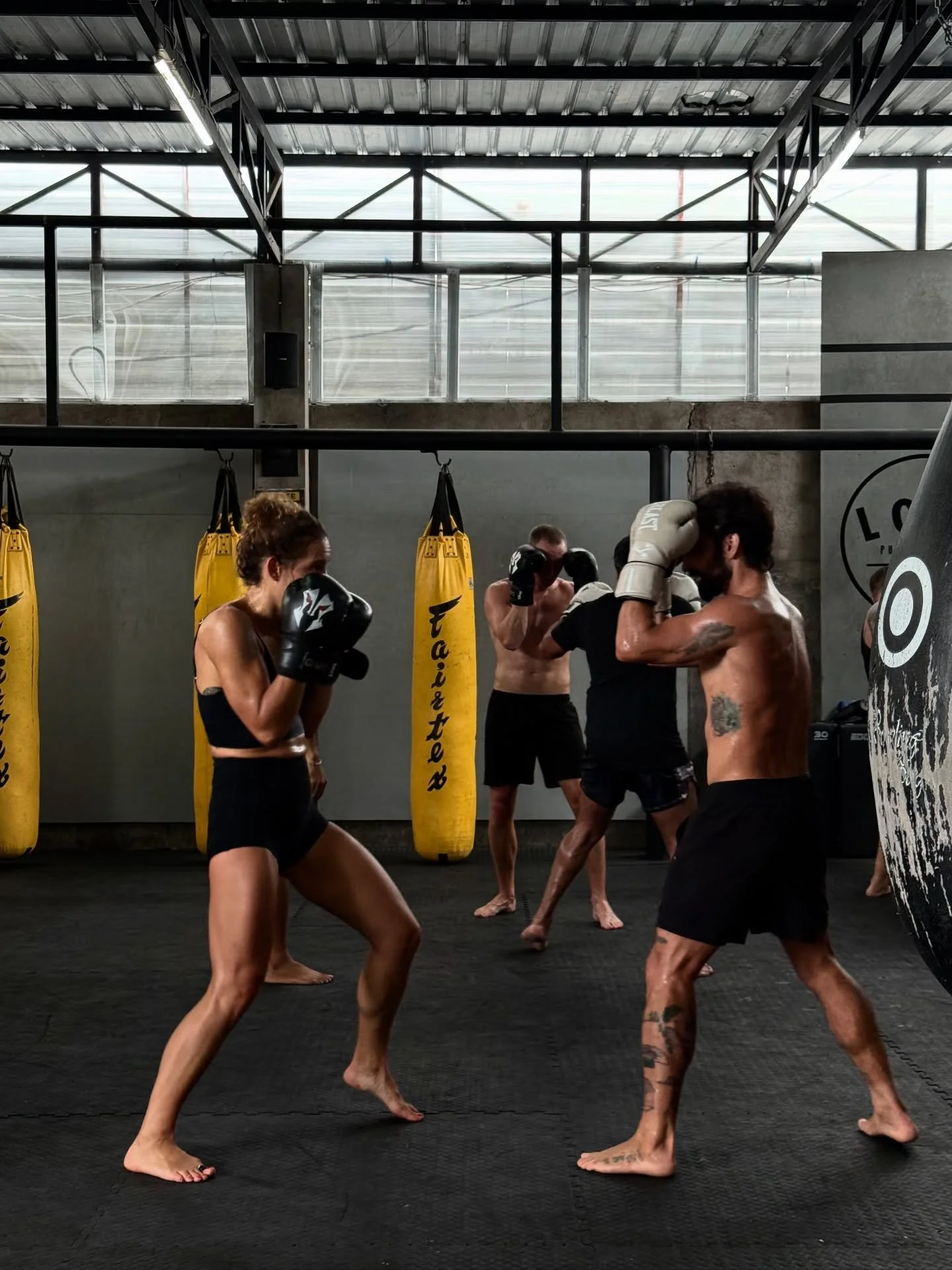gloves on 🙌🏼 killa week for our Loka community with our Muay Thai and Boxing classes 😮&zwj;💨😮&zwj;💨 keep showing up team!!