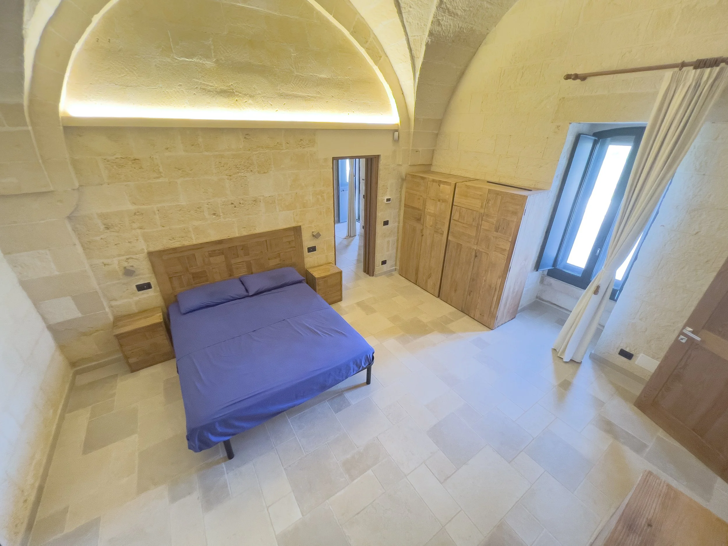 Apparentment 2 - Bedroom 01.jpg