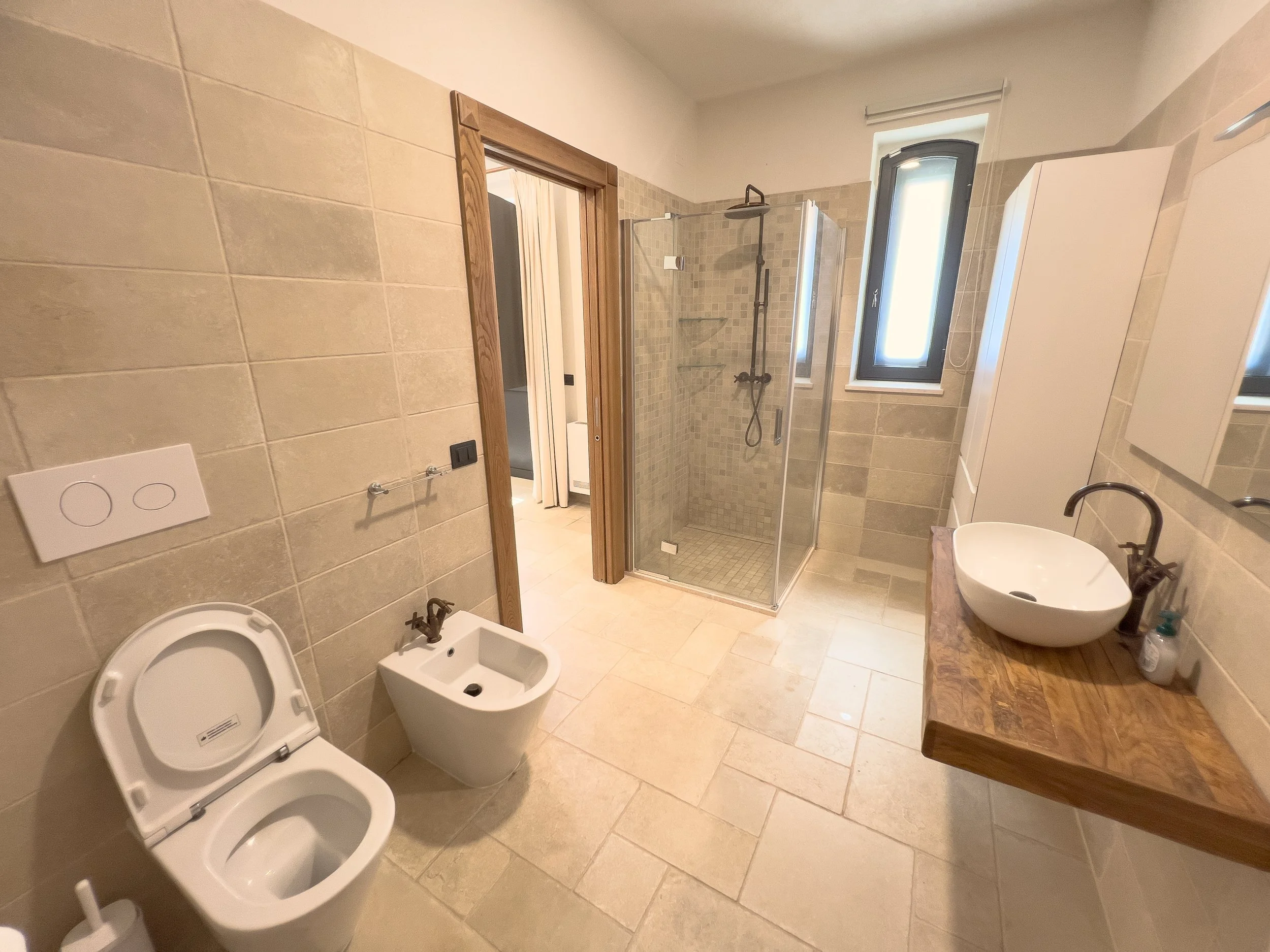 Apparentment 1 - Toliet 01.jpg