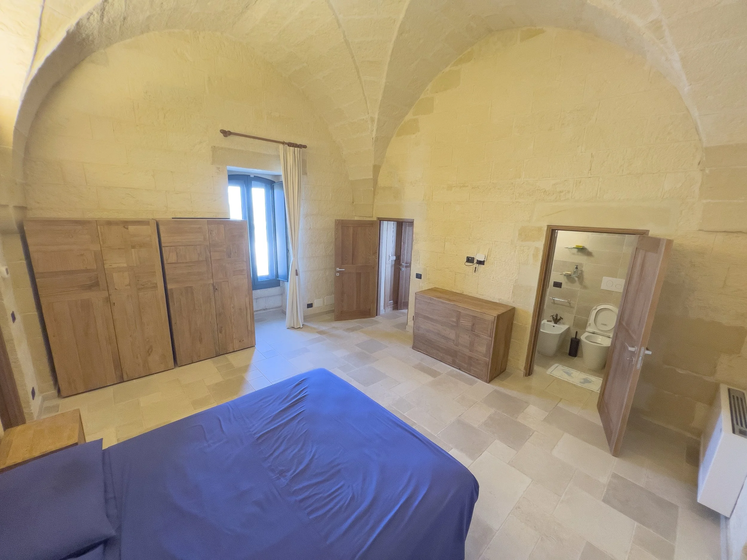 Apparentment 2 - Bedroom 03.jpg