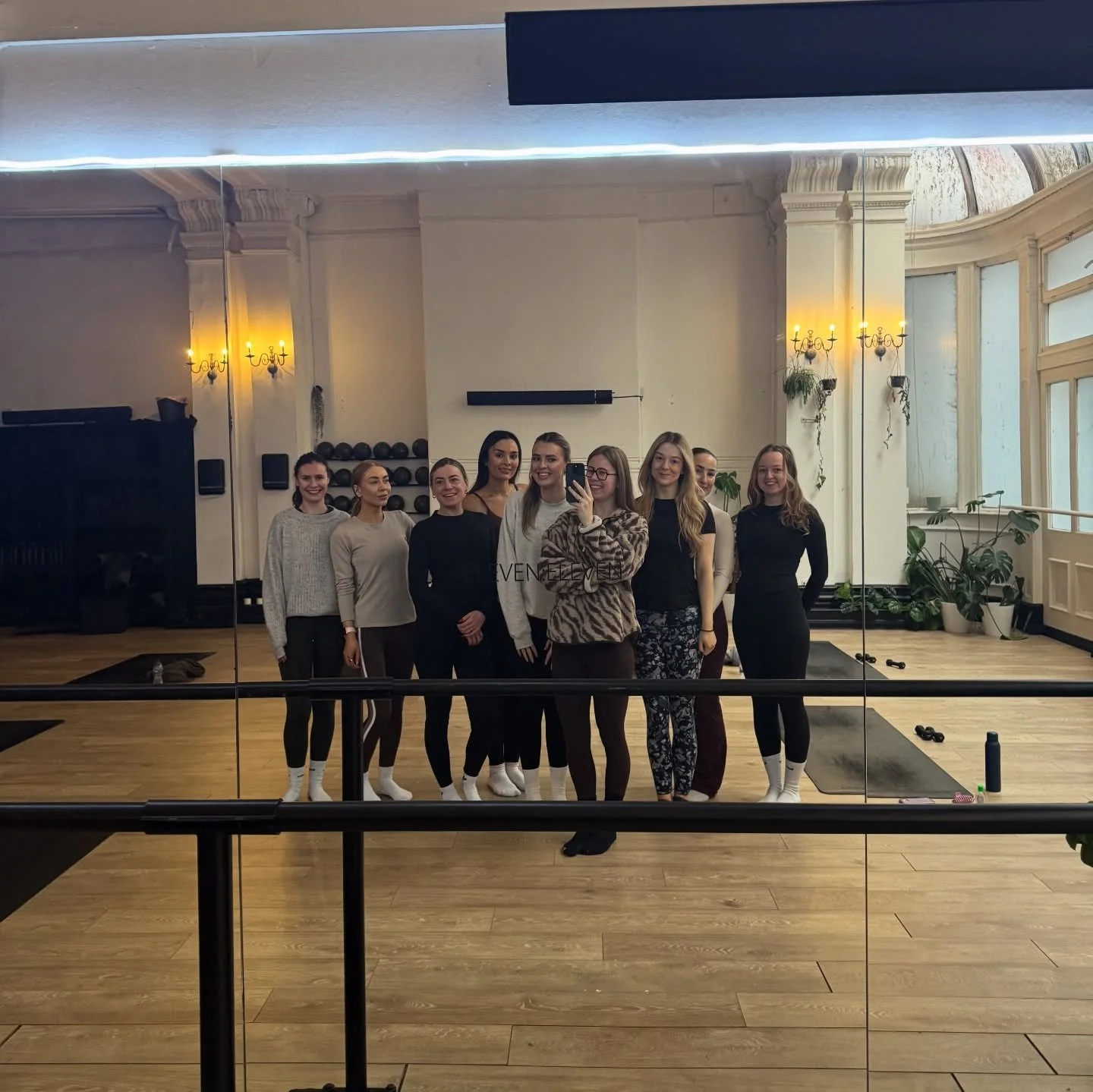 This is 2026🌟 choosing book yourself into your class is an act of self love🧡 2026 is the year to choose you!🫶🏻 

#pilates #mat #reformerpilates #selflove❤️