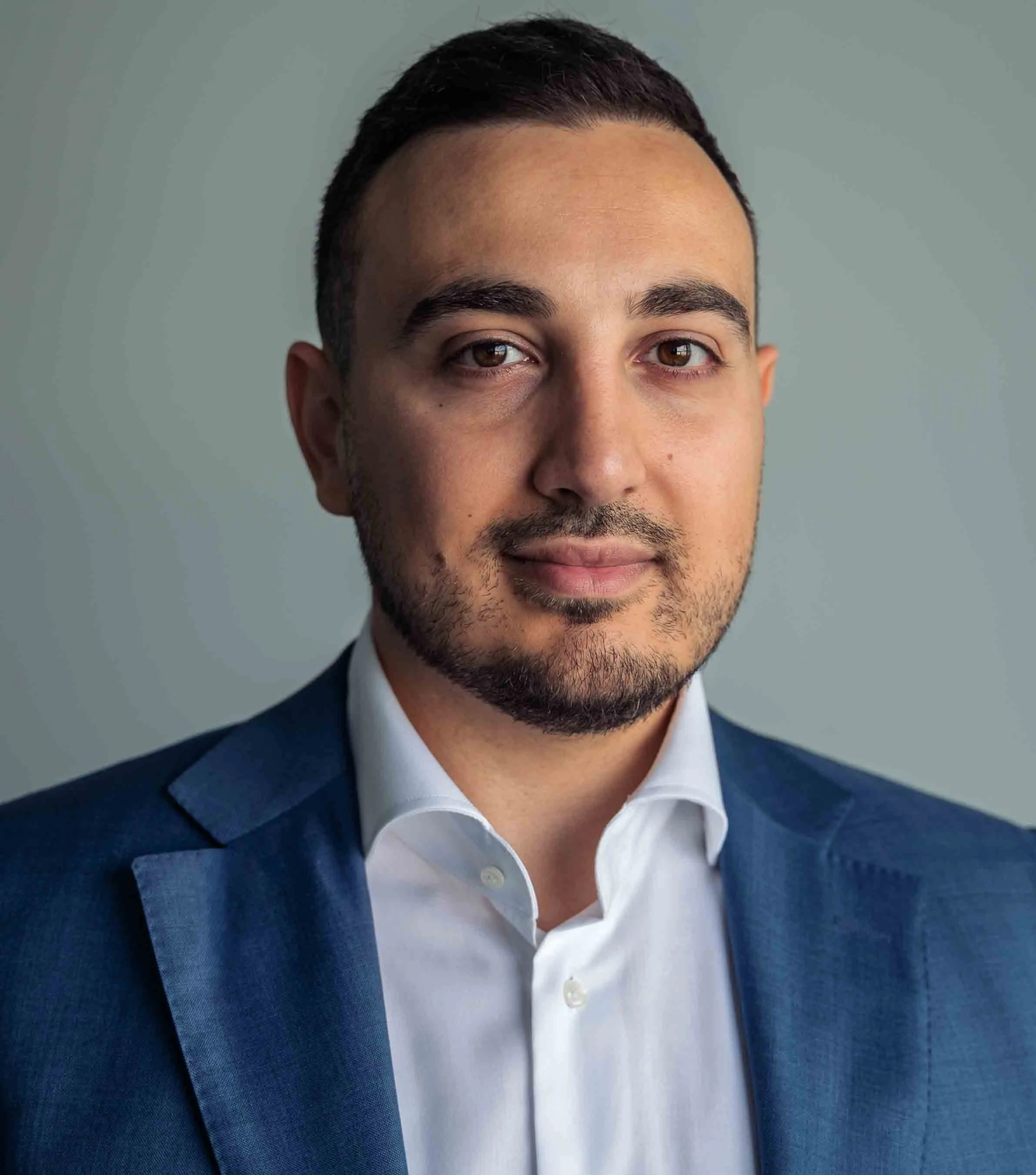 Professionele headshot op locatie