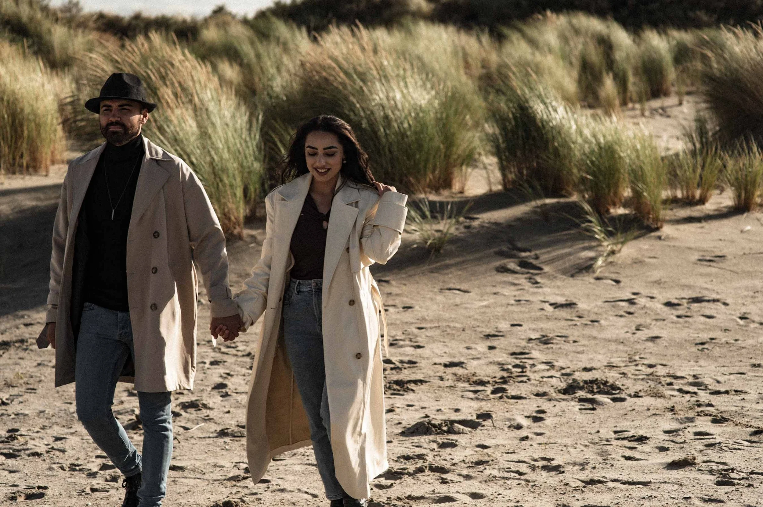 Koppel shoot op het strand-05.jpg