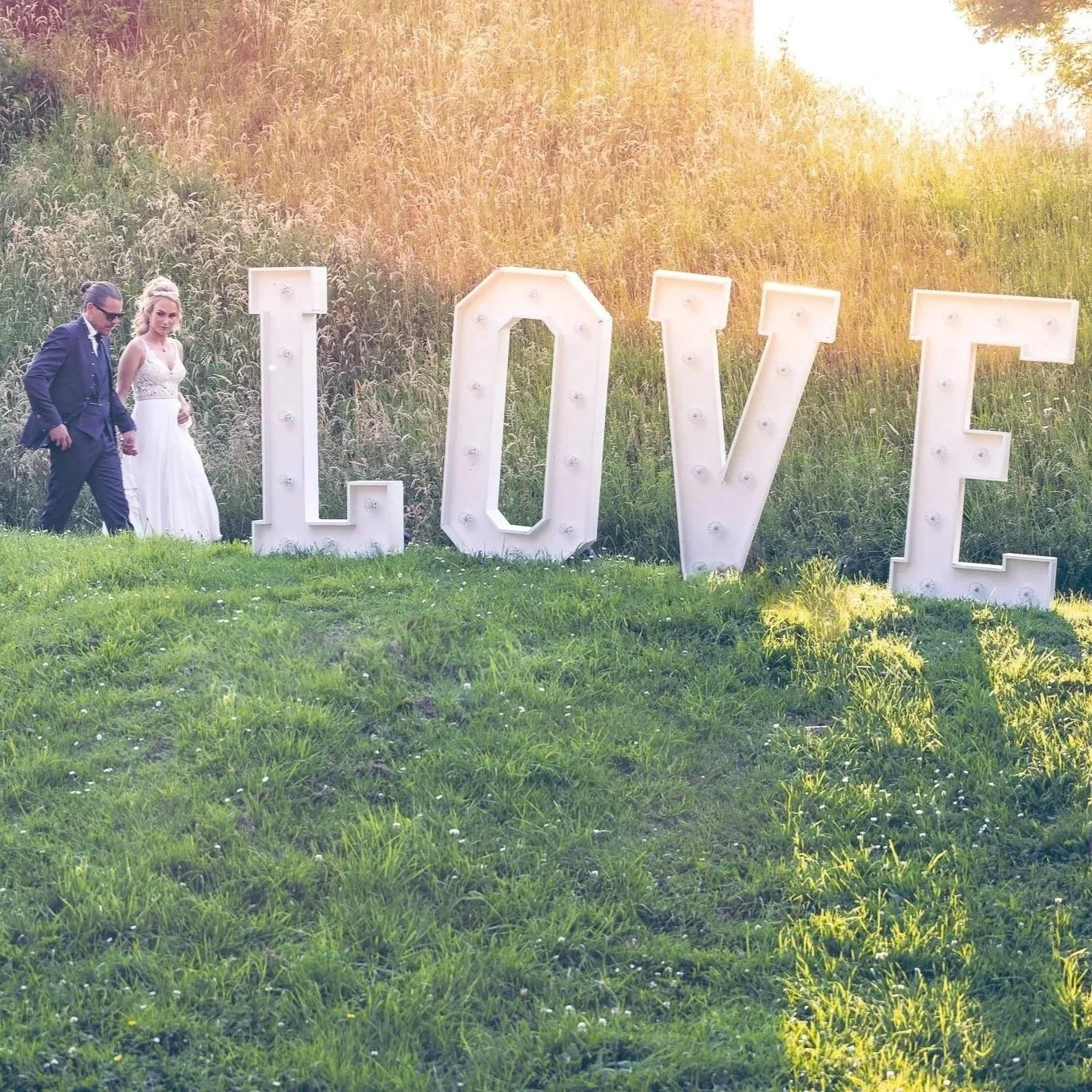 Natuurlijke bruidsreportage zonder geposeerde momenten door 010Portraits.