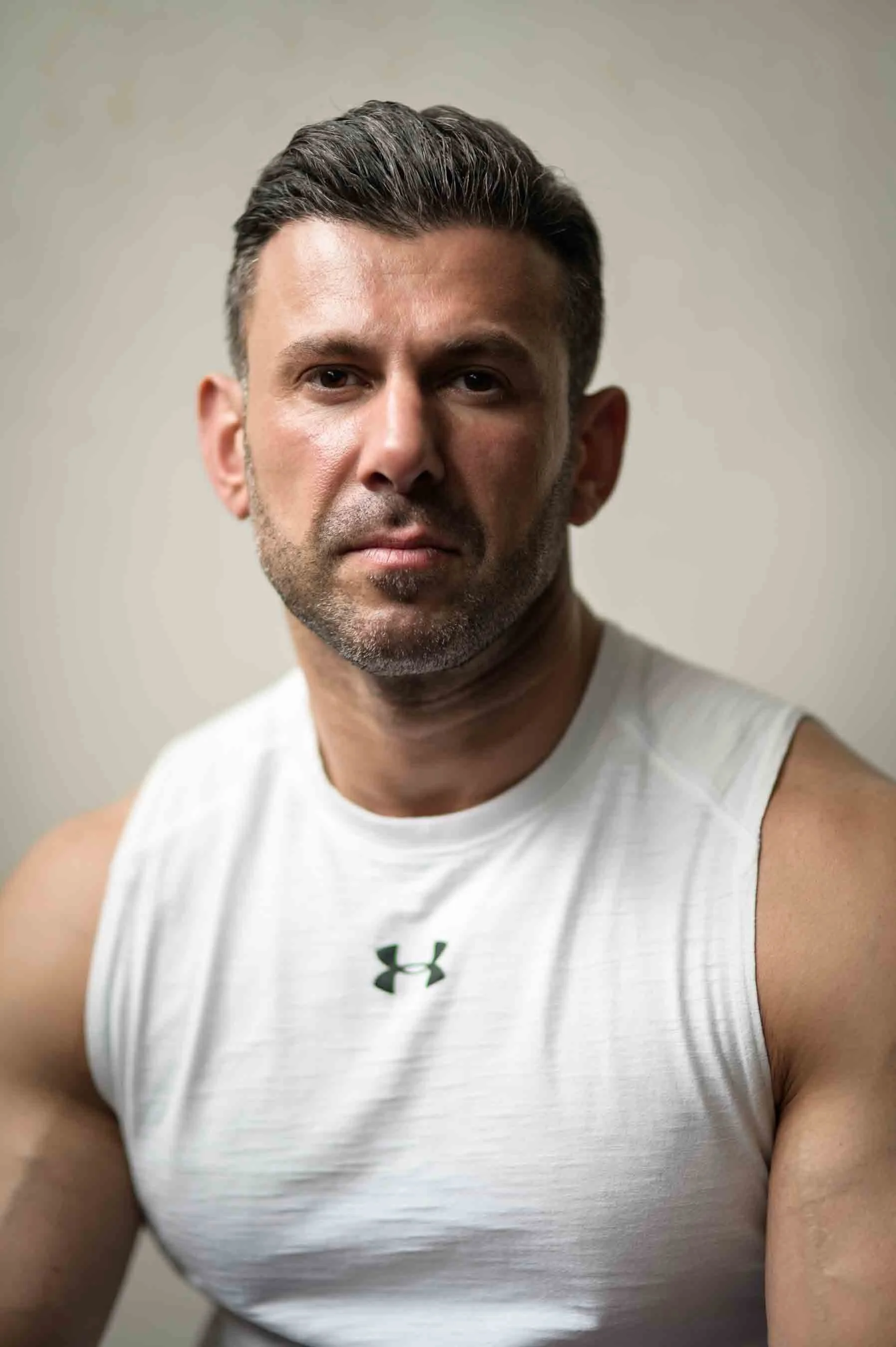 Headshot eigenaar body and fit rotterdam.jpg
