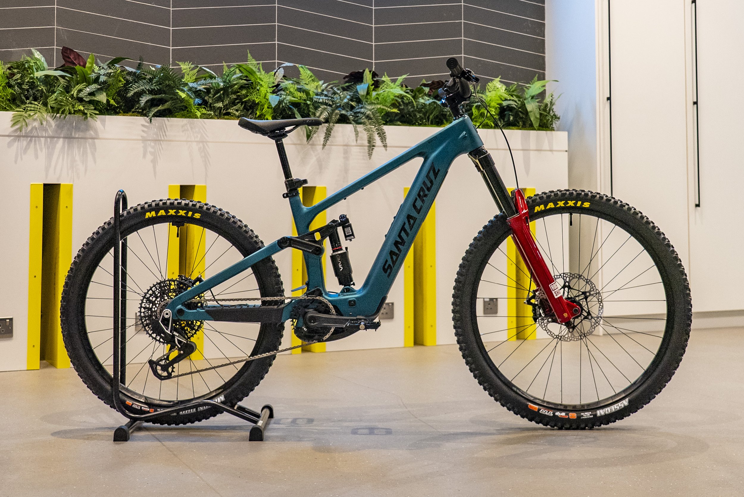 Santa Cruz Bullit