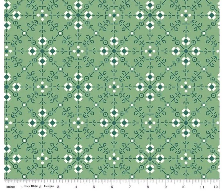 Wide Back Bee Plaids Homemade Alpine