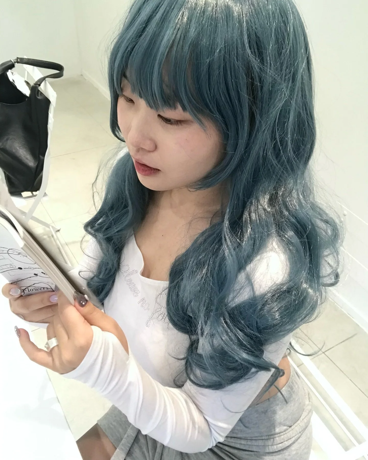 전부 어렵게 구한 책들이라 한 장 한 장 읽어주시면 엄청 뿌듯하답니다 &hellip;♡

🗒️
@galleryforteseoul 아트북 &amp; 개념미술 소장품전

≪  B&eacute;b&eacute; &bull; Bien &bull; Bureau : 베비부 ≫ 

2025.12.24 - 1.17 (13:00-20:00) 수 휴무
서울시 용산구 이촌로 29길 33 포르테서울

___

B&eacute;b&eacute; ; 아기는 좋은 것을