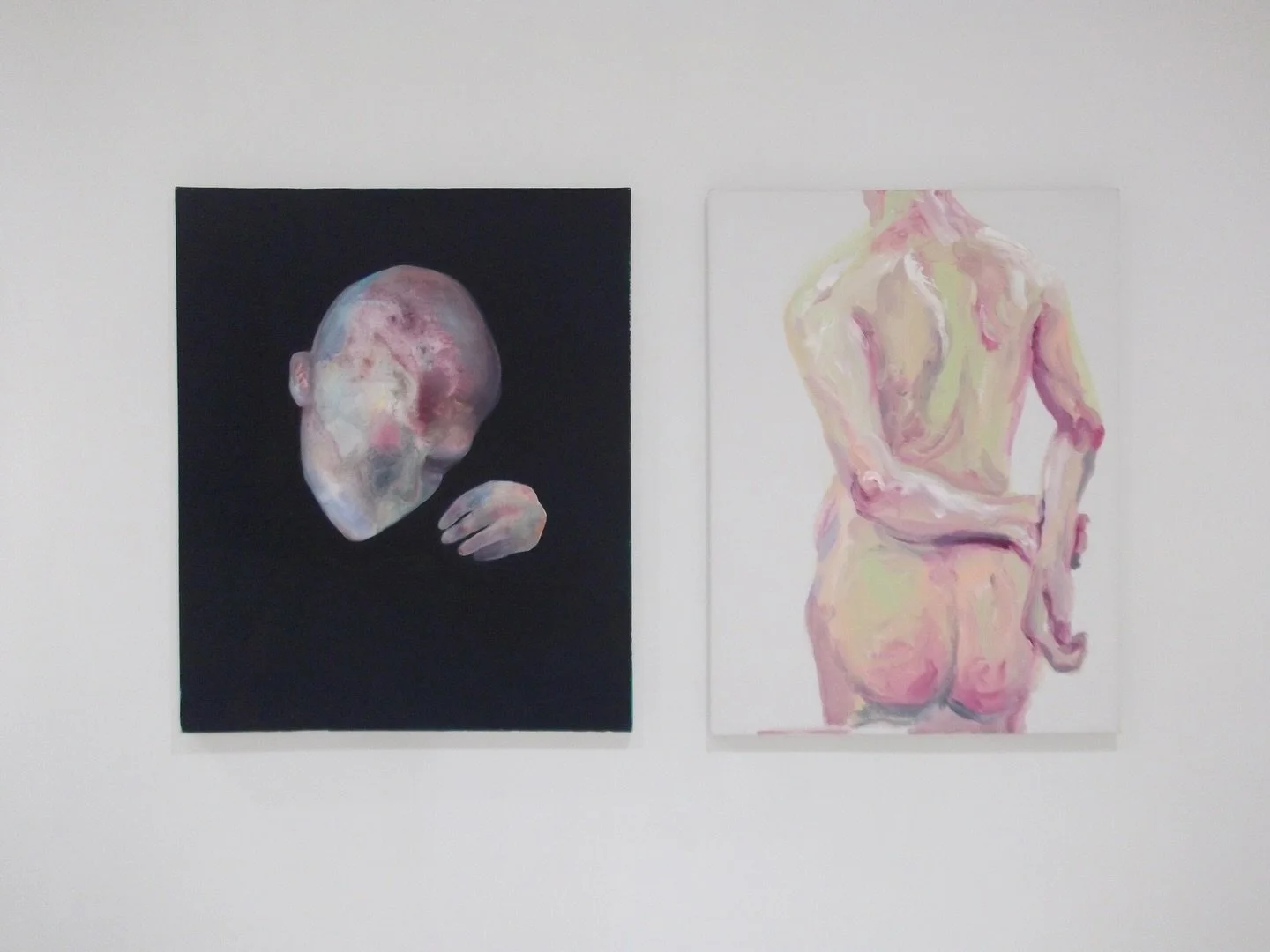 <습작 1>, 캔버스에 아크릴, 52.5 x 45 cm
<습작 2>, 캔버스에 아크릴, 52.5 x 40.5 cm

《 D&eacute;j&agrave; vs. Jamais : 데자 대 자메 》
2026.02.28 - 03.22 (13:00-20:00) 수 휴무
서울시 용산구 이촌로 29길 33 포르테서울

@galleryforteseoul 

&mdash;&mdash;

 우리는 매일 익숙함과 낯섦이라는 두 세계를 오간다