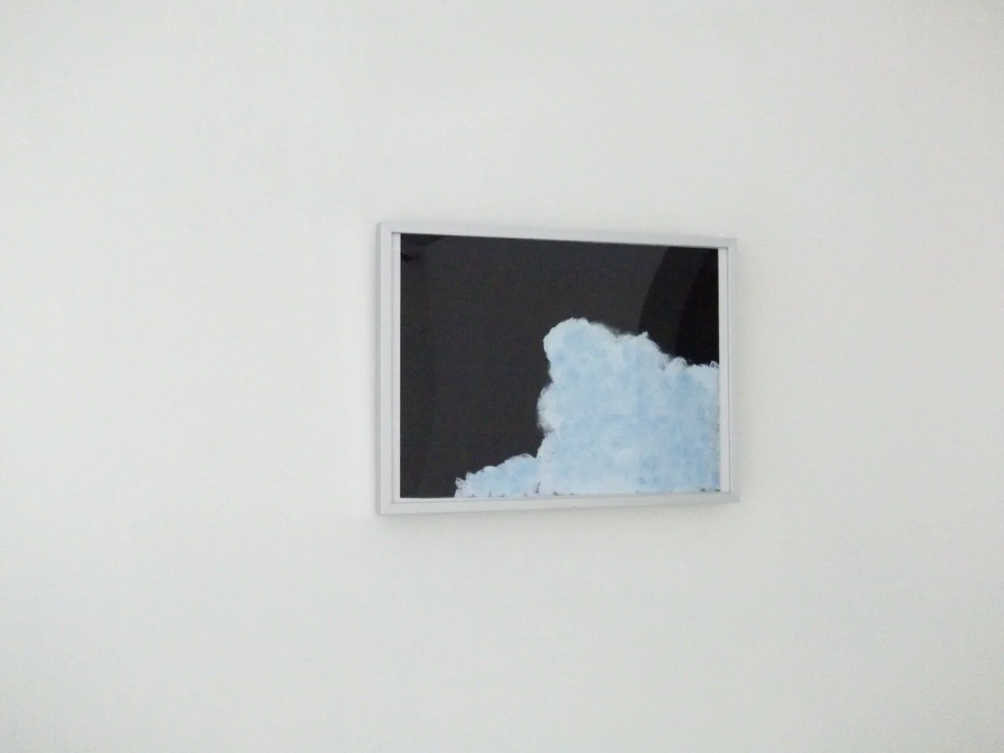 <Good afternoon, Good evening &amp; Good night >, 종이에 아크릴, 19.3 x 26.2 cm 
<The Fall>, 종이에 판화, 24 x 33.5 cm

《 D&eacute;j&agrave; vs. Jamais : 데자 대 자메 》
2026.02.28 - 03.22 (13:00-20:00) 수 휴무
서울시 용산구 이촌로 29길 33 포르테서울

@galleryforteseoul 

