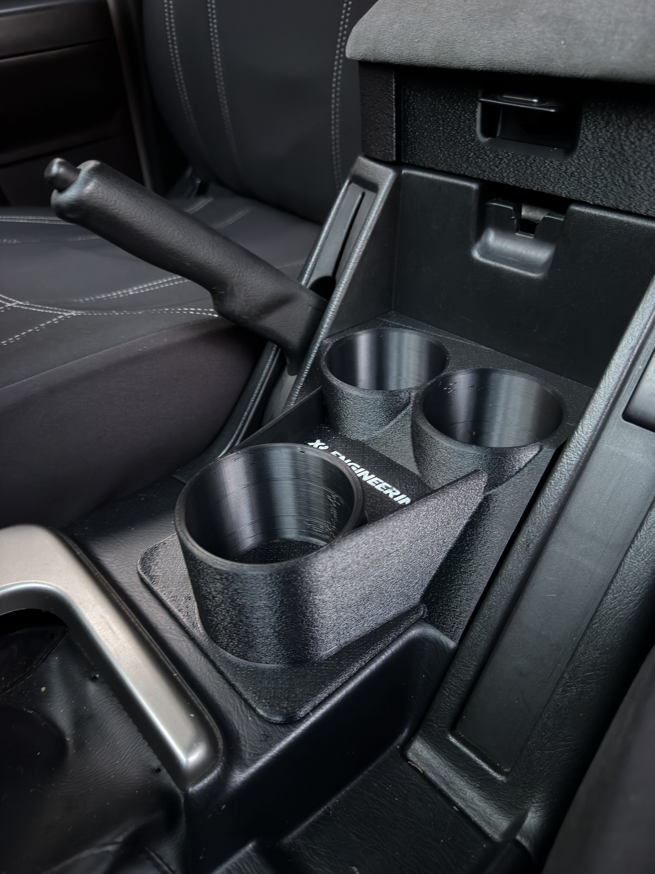 XRE CENTRE CONSOLE CUP HOLDERS SUIT GU PATROL
