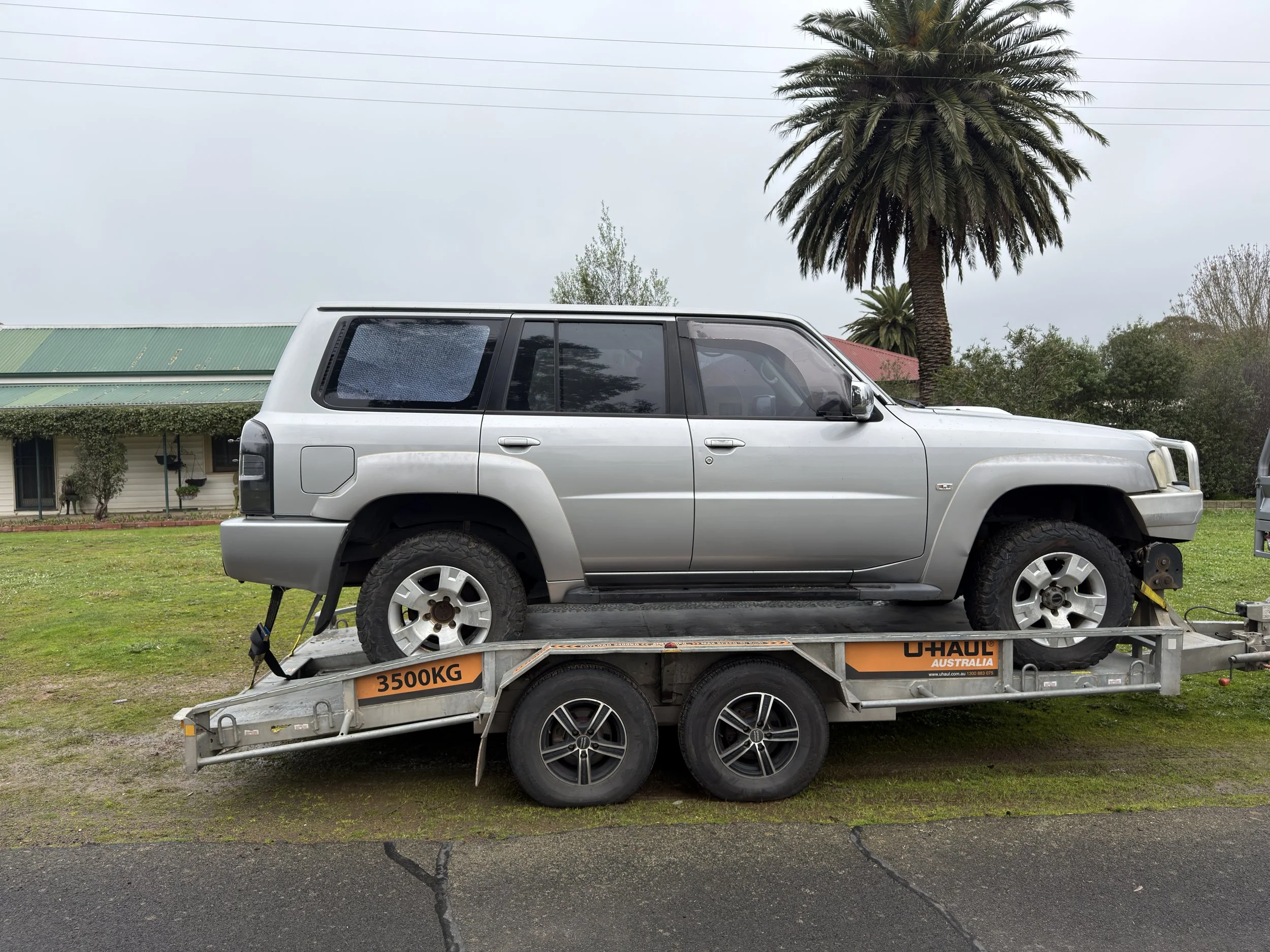 Nissan Patrol GU (Y61)