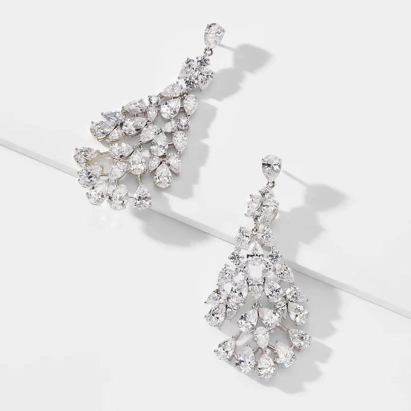 CHLOE CLUSTER CHANDELIER SILVER.jpeg
