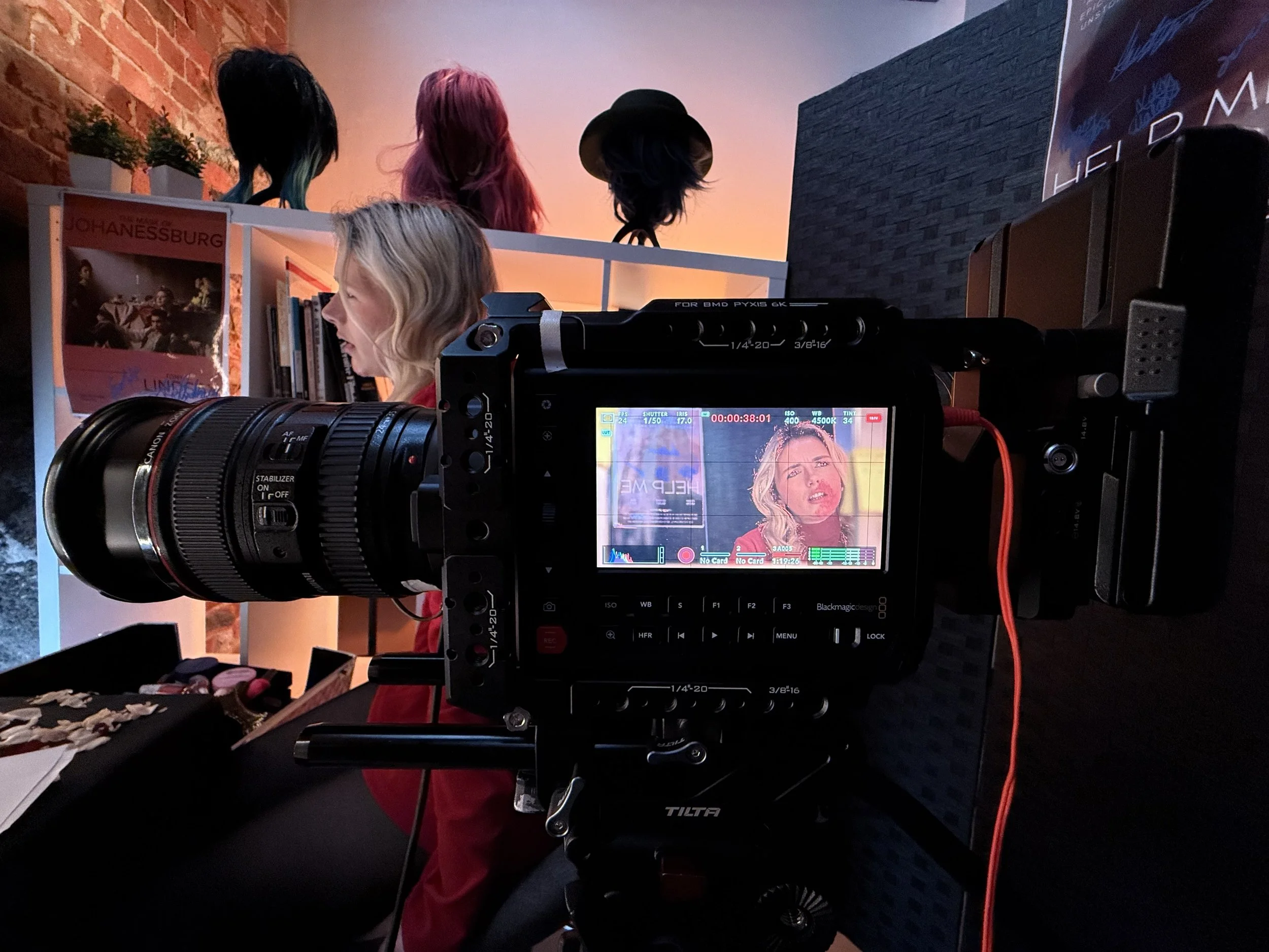 CAMERA SIDE ON IN DRESSING ROOM.jpg