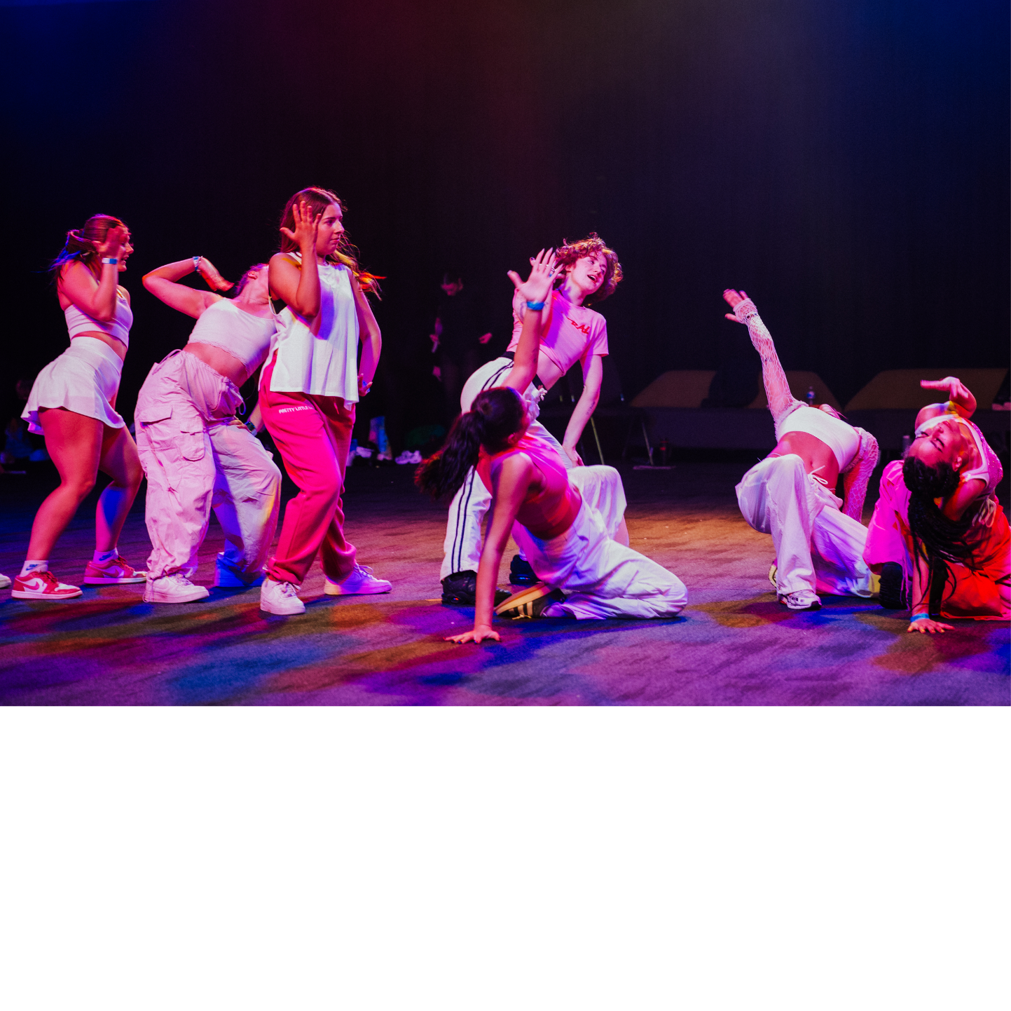 Copy of Copy of binkynixonphotography_YF5163.png