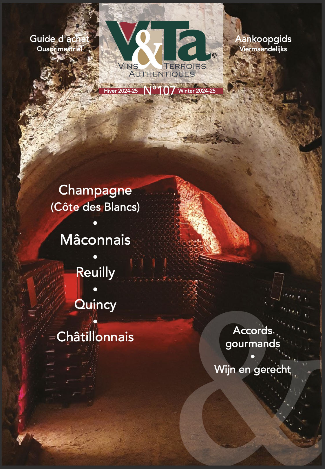 Couverture d'un magazine sur le vin et les terroirs authentiques montrant une cave à vin souterraine avec des étagères pleines de bouteilles de vin, ambiance tamisée et chaleureuse.