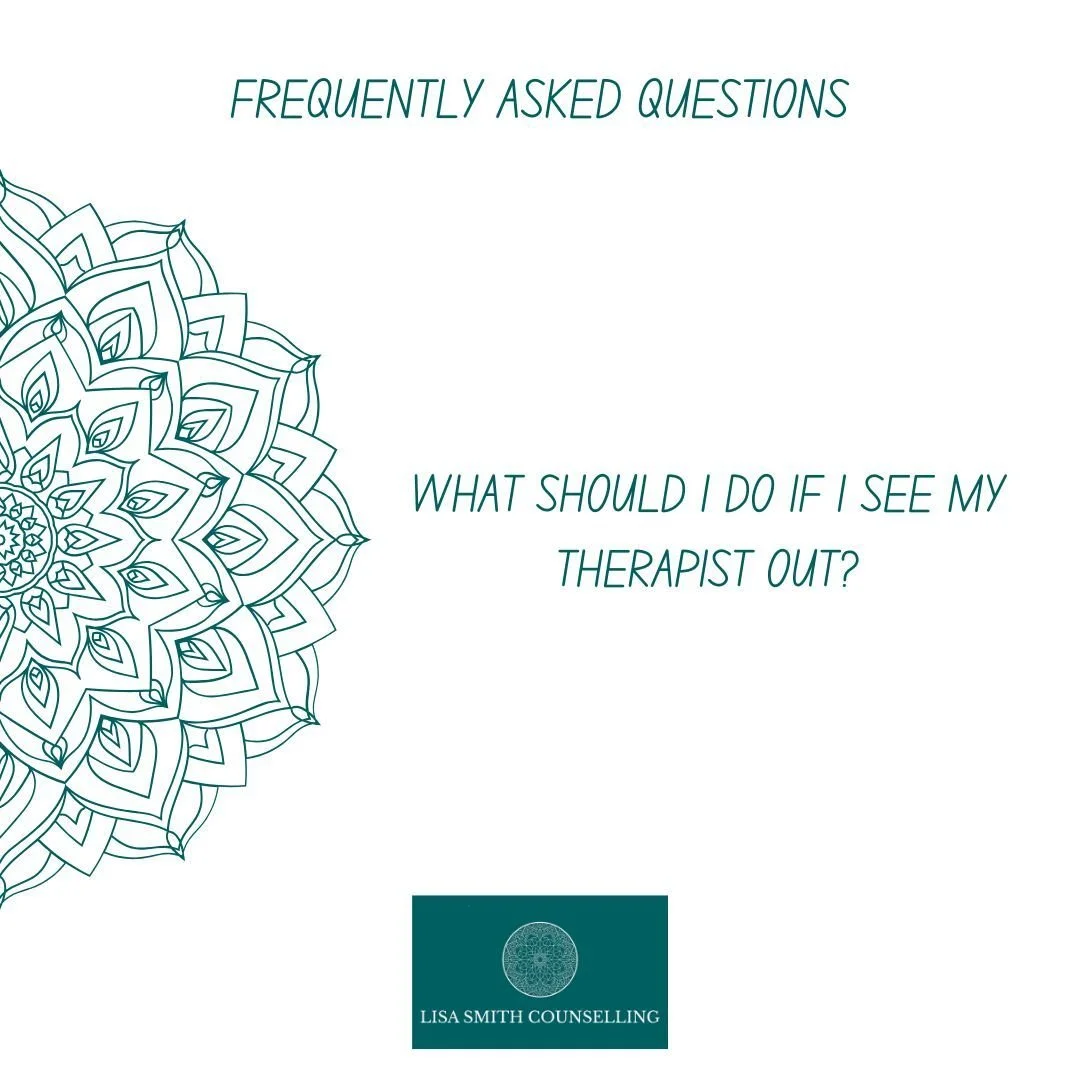 My own experience tells me that this can be either ok or incredibly uncomfortable. Options will always be led by the people I see and you can:

❓Casually Acknowledge

Or

❓Not engaged

AND

❓ALWAYS, Speak about it in your next session about any impac